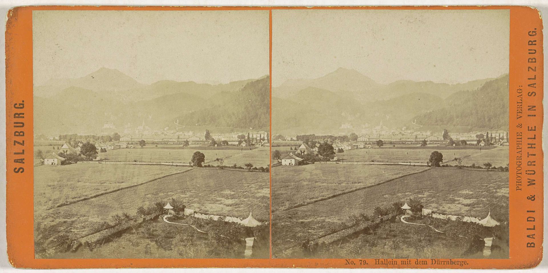 Gezicht op Hallein met de Dürrnberg op de achtergrond by Baldi & Würthle
