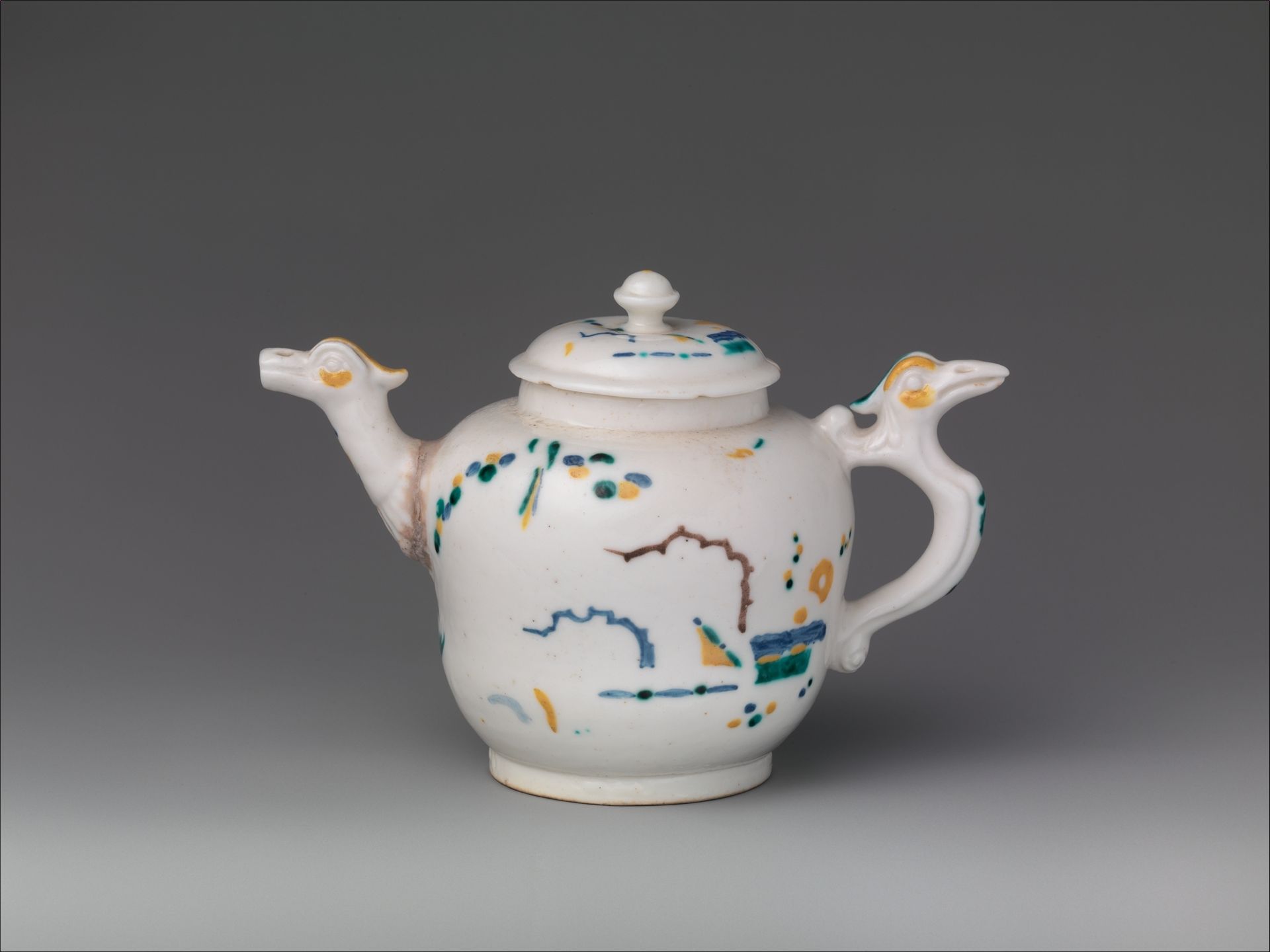 Teapot by Saint-Cloud factory