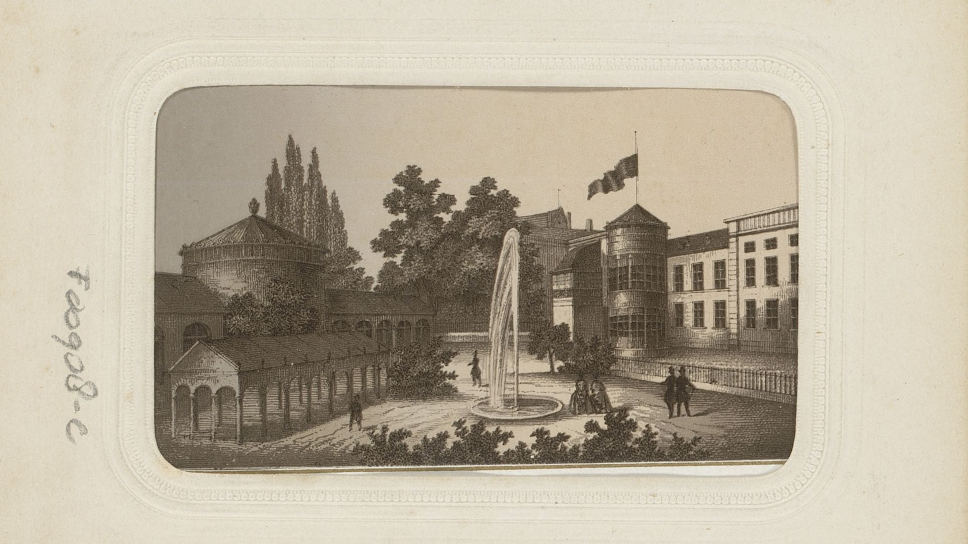 Fotoreproductie van een prent van een gezicht op een fontein en gebouwen in Kurgarten te Aken by Jm. v. Ph. Frey