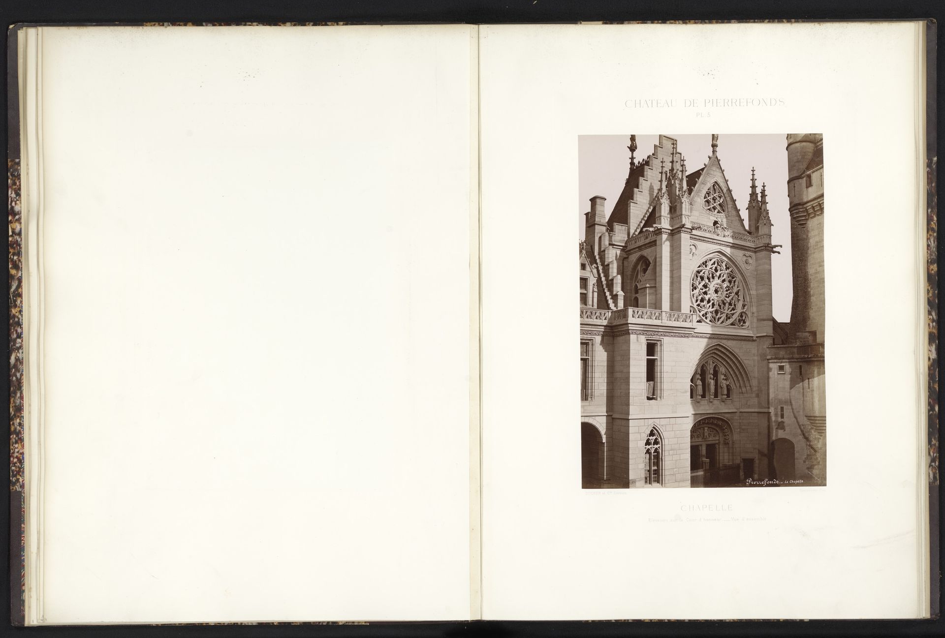 Gezicht op de kapel van het kasteel van Pierrefonds, Frankrijk by Médéric Mieusement