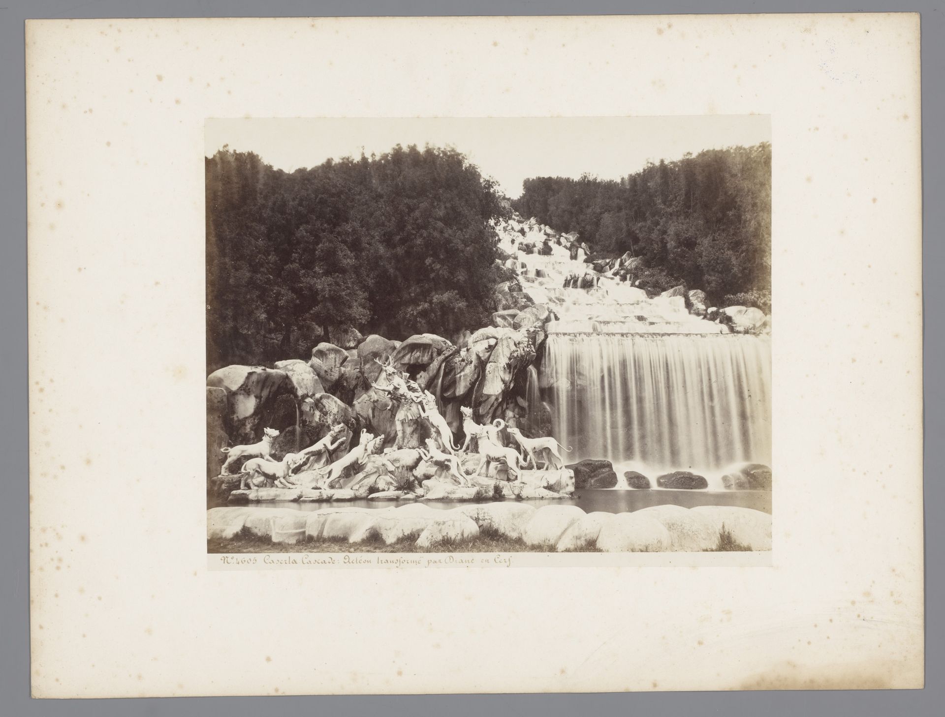 Fontein van Diana en Actaeon in de tuinen van het paleis van Caserte te Napels, Italië by Giorgio Sommer
