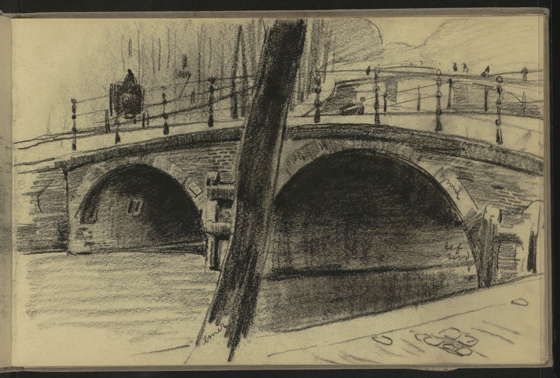 Brug over de Herengracht te Amsterdam, ter hoogte van de Leidsegracht by Willem Witsen