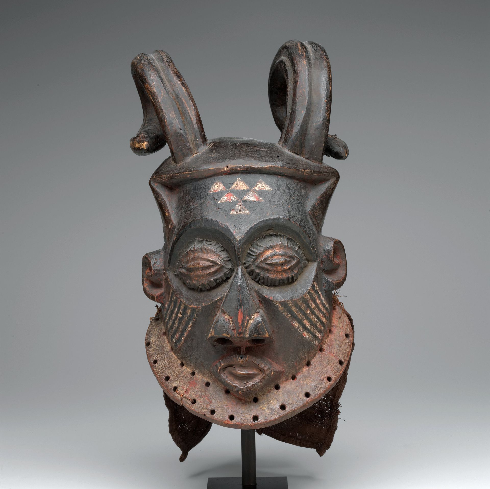 Horned Forest Spirit Mask by Kuba