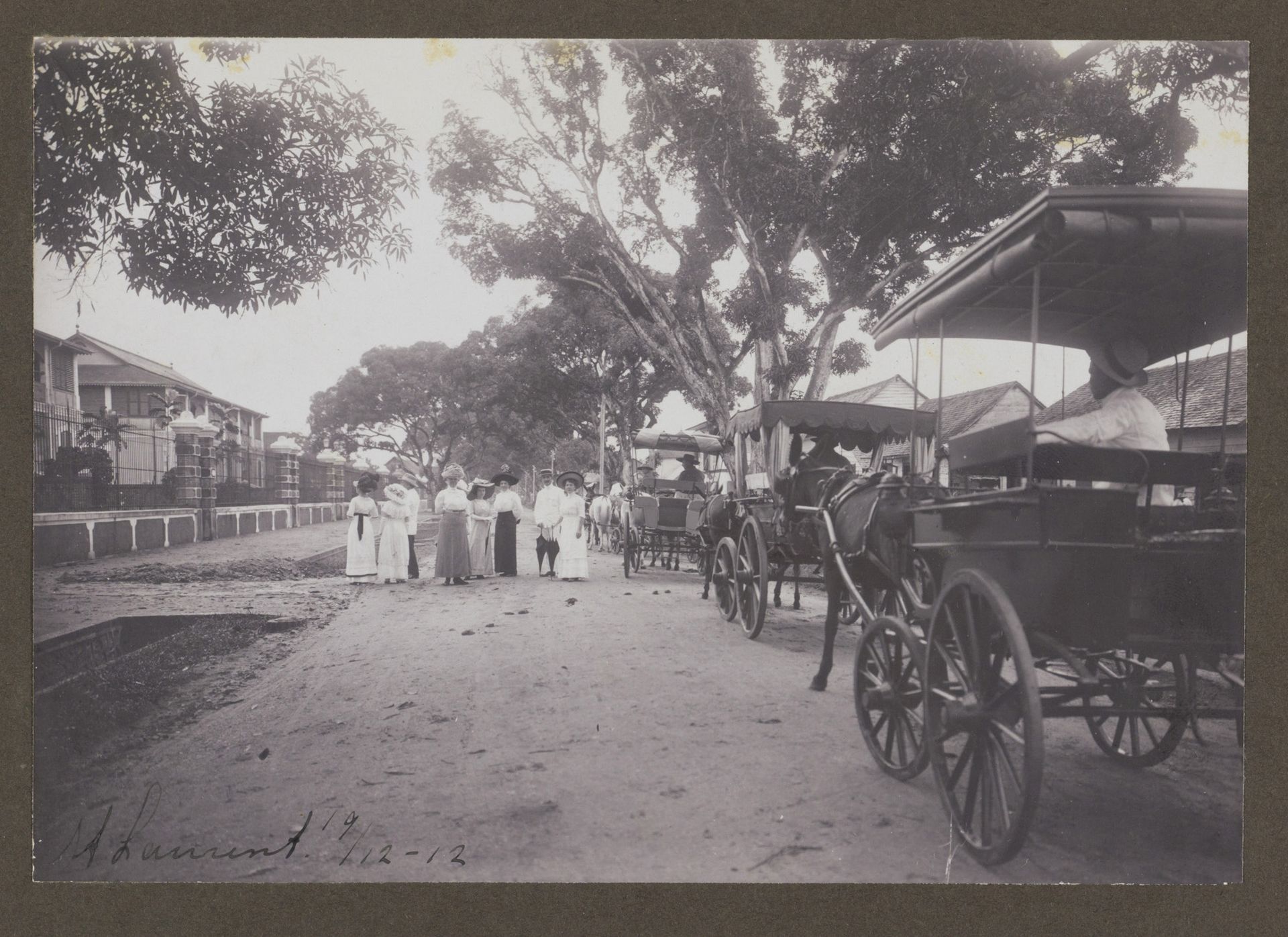 In Saint-Laurent-du-Maroni in Frans Guyana by Anonymous