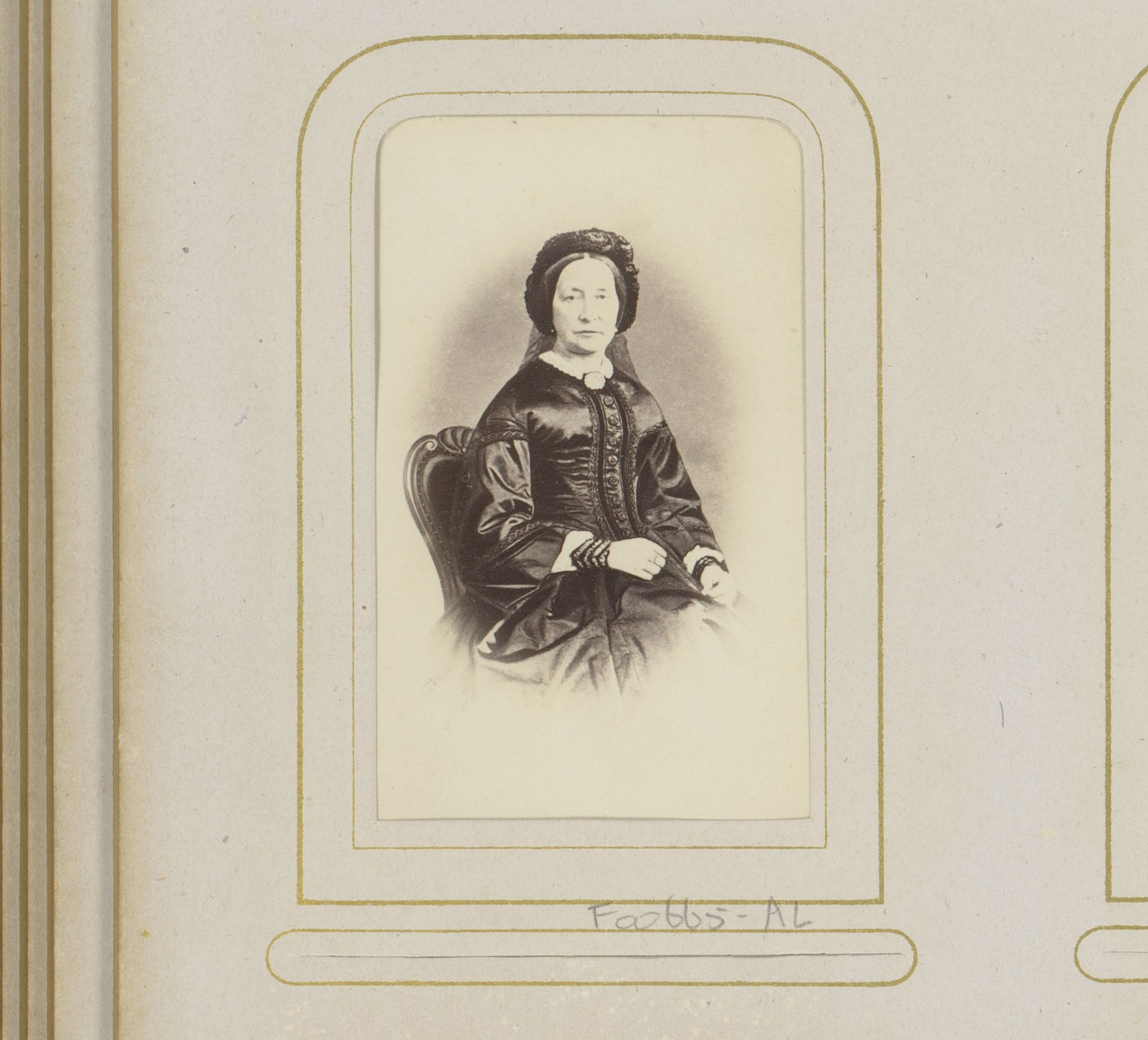 Portret van een oude vrouw met muts by Carel Eduard Westerborg