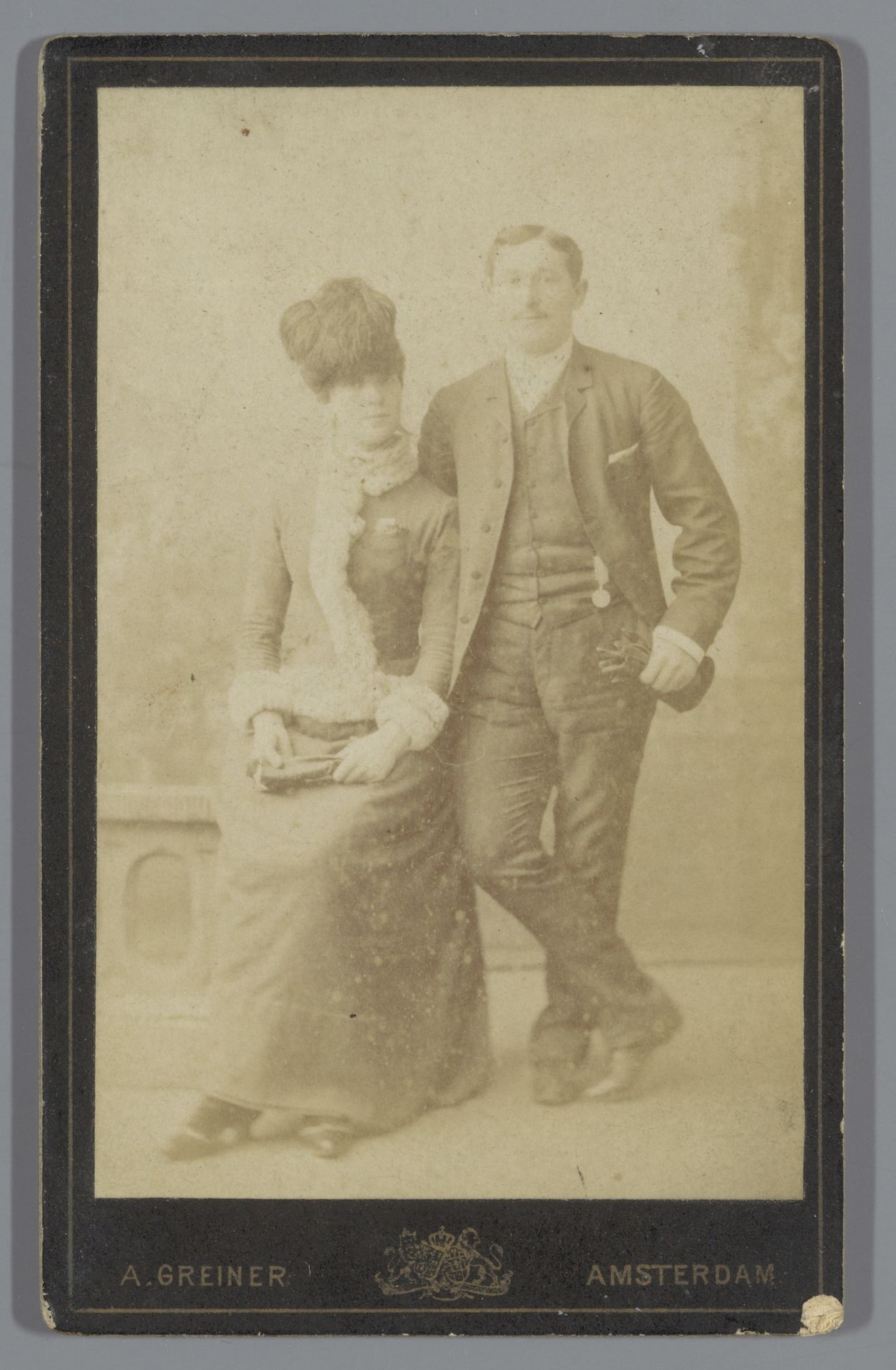 Portret van een onbekende man en een onbekende vrouw by Albert Greiner
