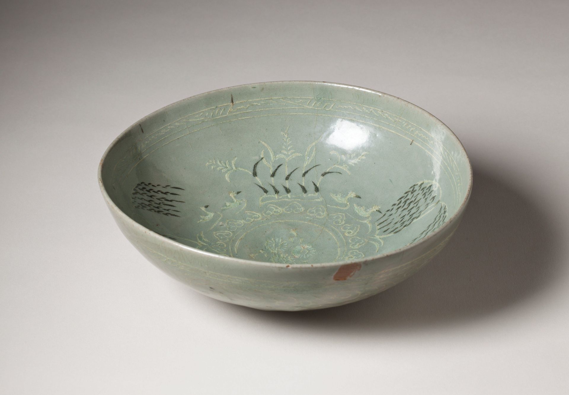 Bowl with waterfowl by Anonymous