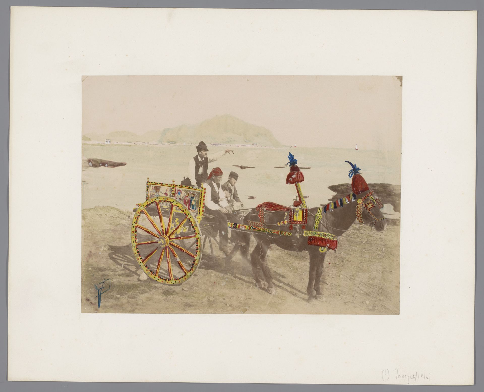 Drie mannen en een paard-en-wagen, vermoedelijk in Italië by Eugenio Interguglielmi