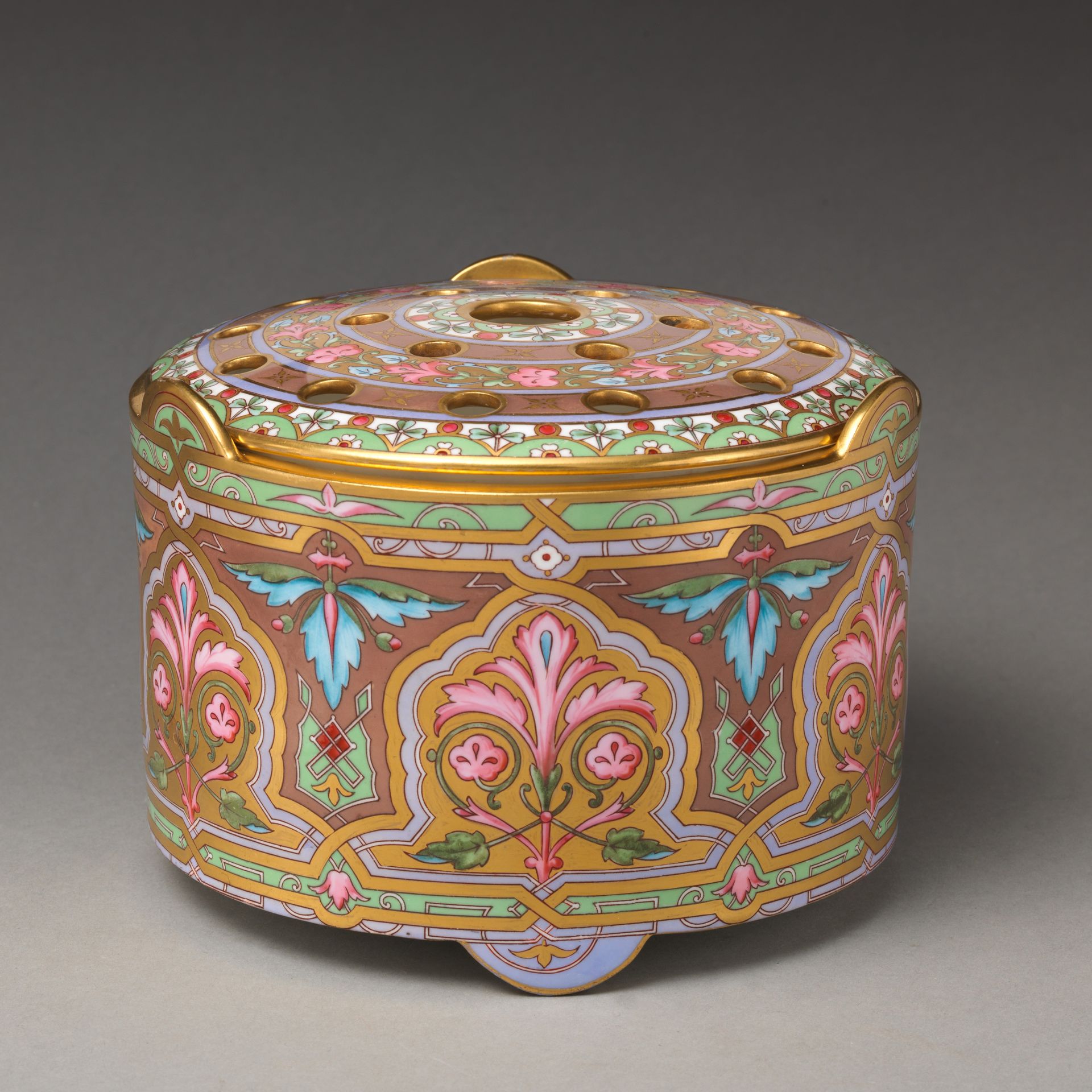 Potpourri by Minton(s)