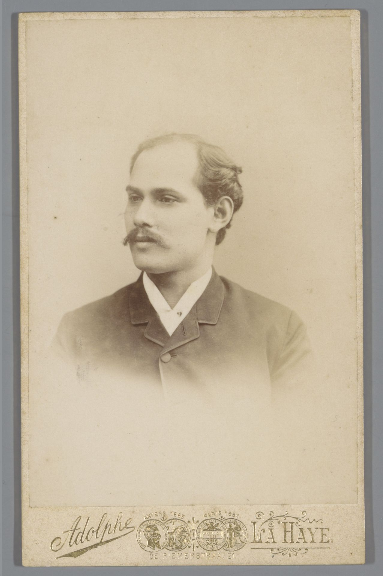 Portret van een onbekende man met snor by Adolphe Zimmermans