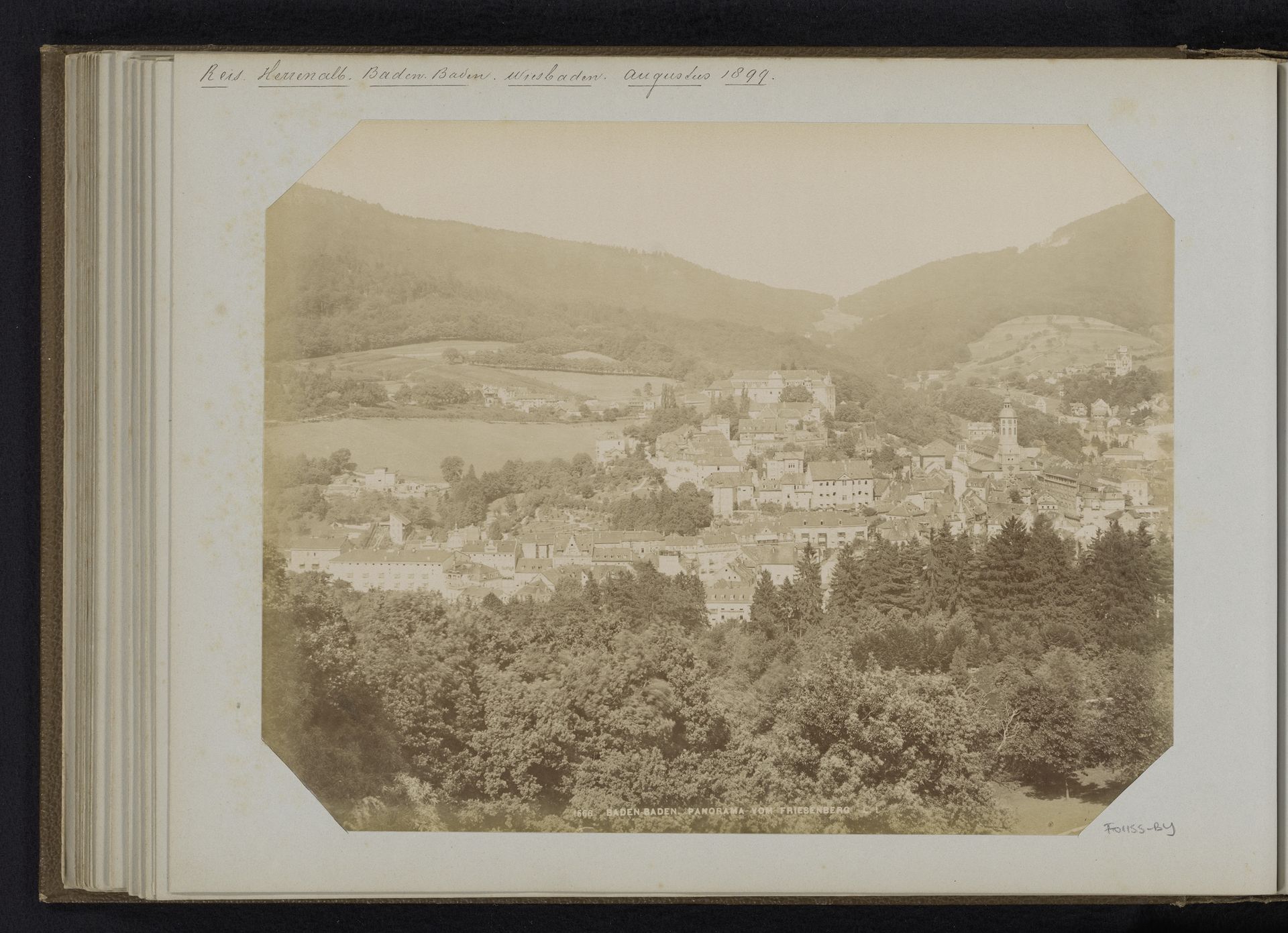Gezicht op Baden-Baden by LL