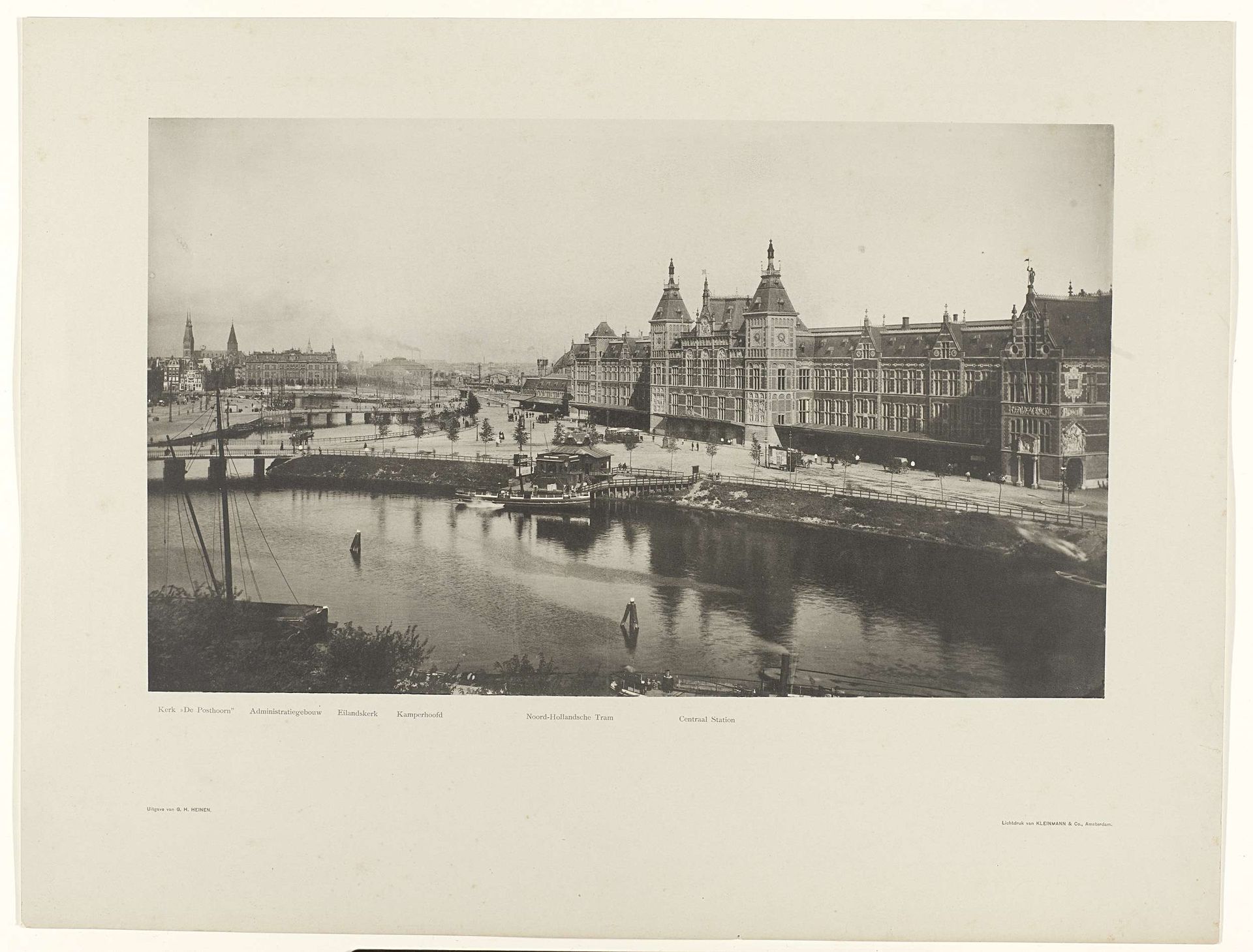 Centraal Station, gezien vanaf de Sint-Nicolaaskerk, Amsterdam by Gerrit Hendricus Heinen