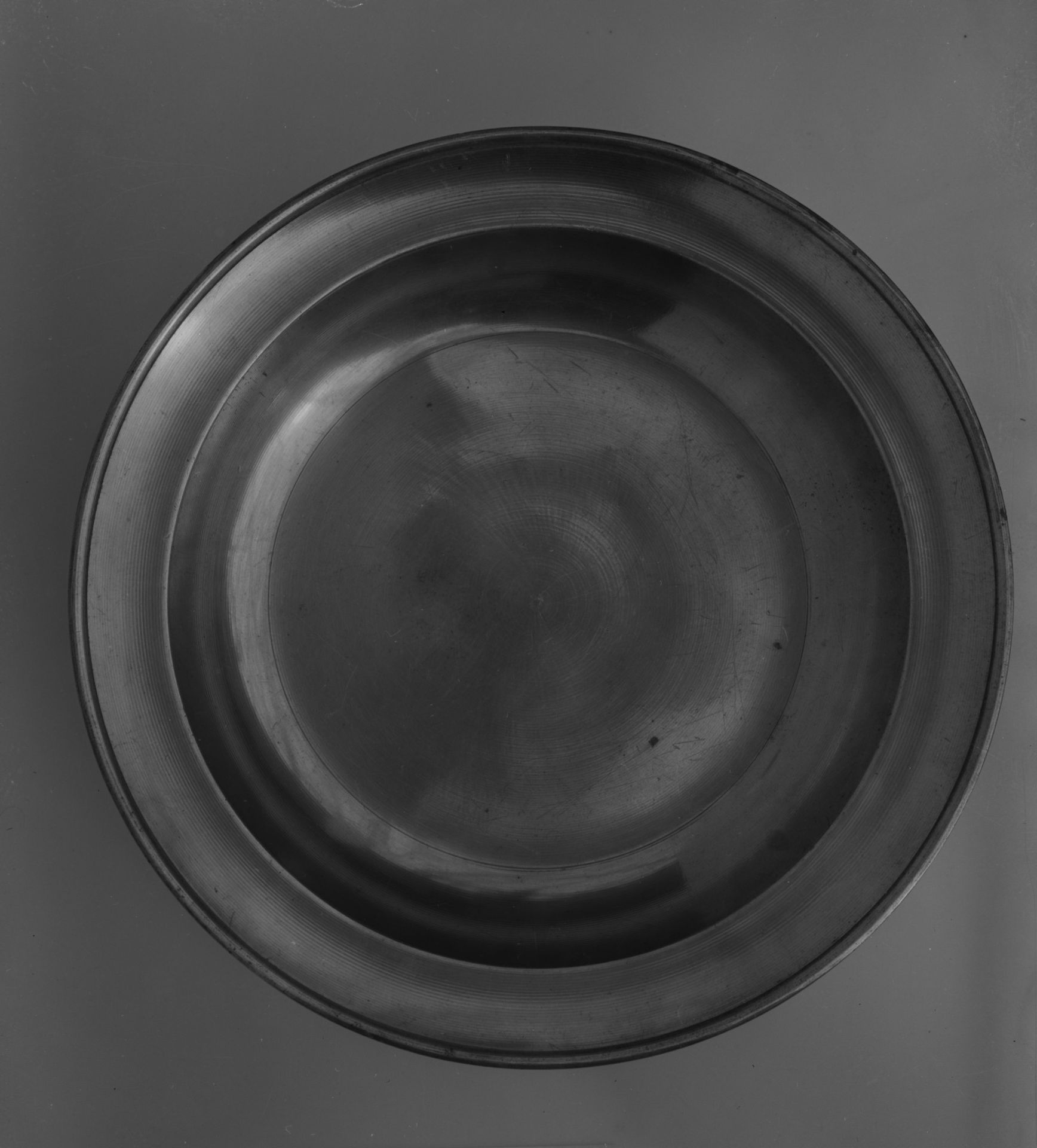 Dish by Ashbil Griswold