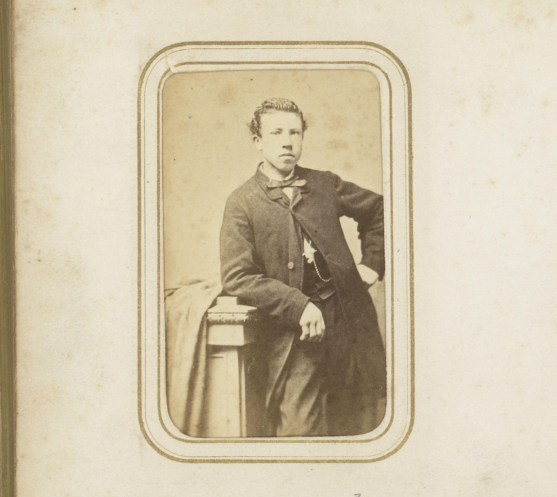 Portret van een jongeman by Willem Gerhardus Kuijer