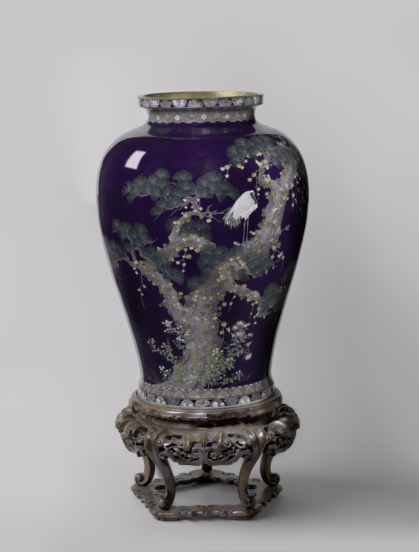A pair of vases by Kôno