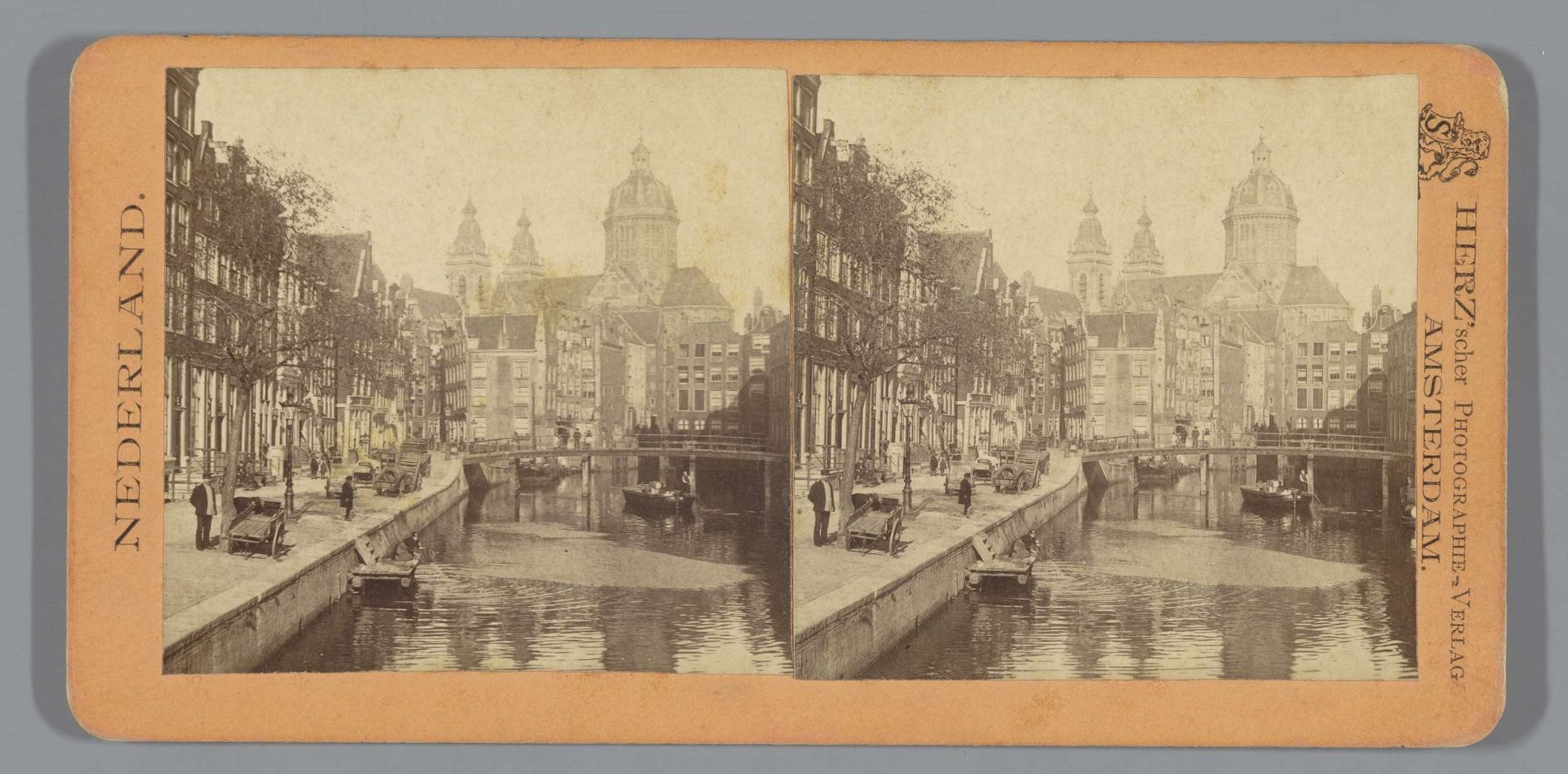 Oudezijds Voorburgwal en de Sint-Nicolaaskerk, Amsterdam by Sigmund Löw