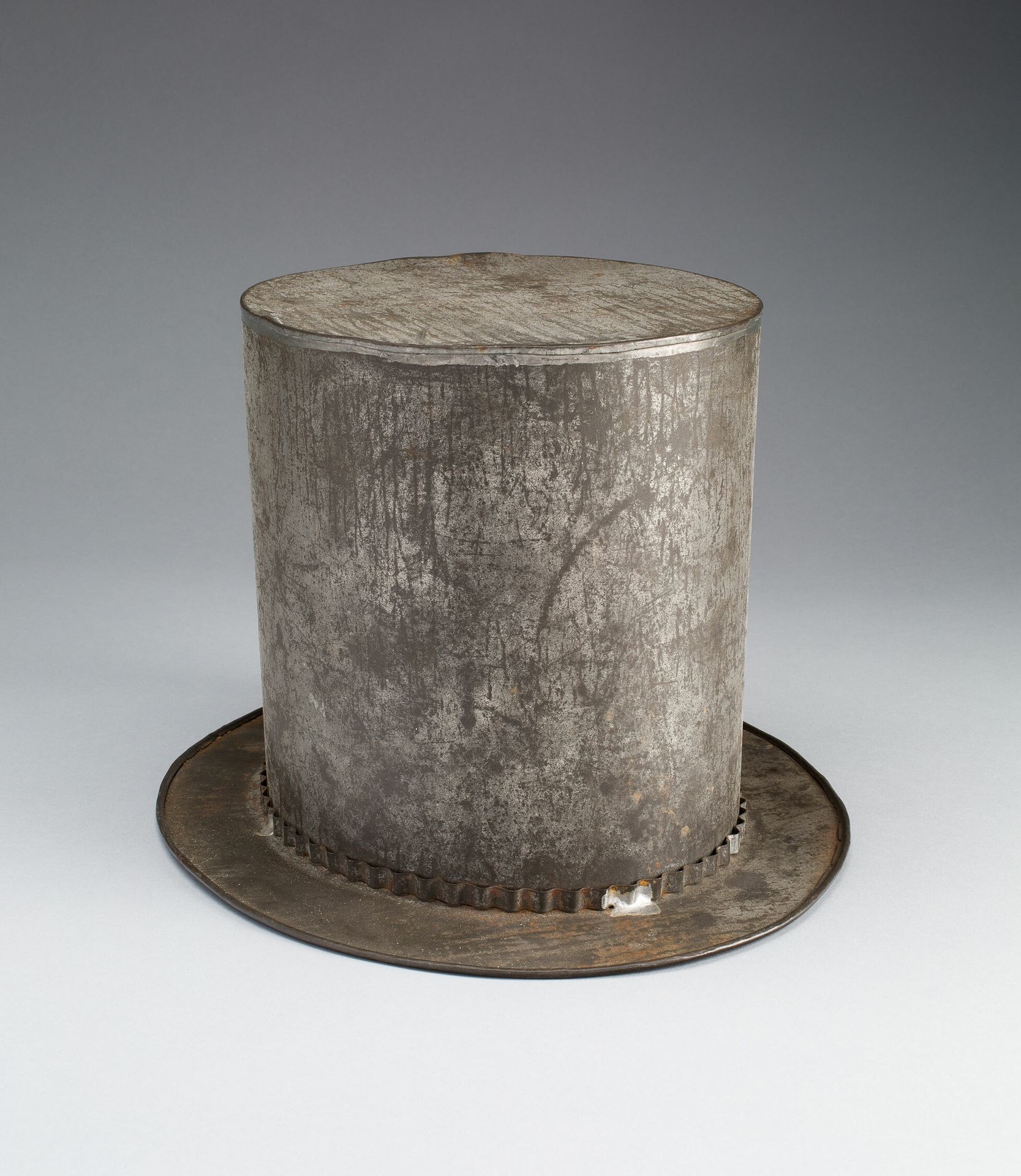 Top Hat (Anniversary Tin) by Anonymous