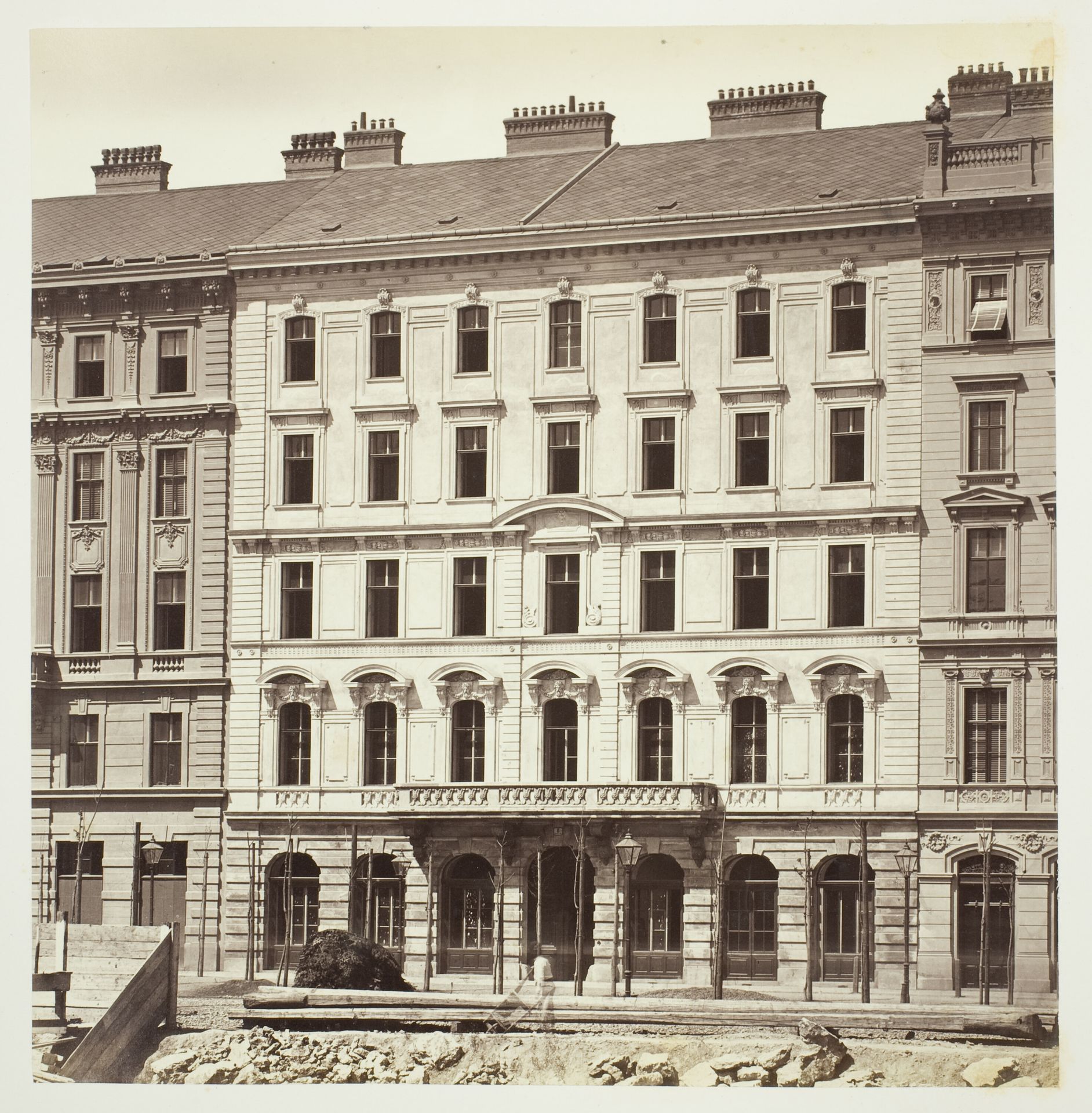 Kolowrat-Ring No. 8, Wohnhaus des Herrn Alfred Skene by Anonymous
