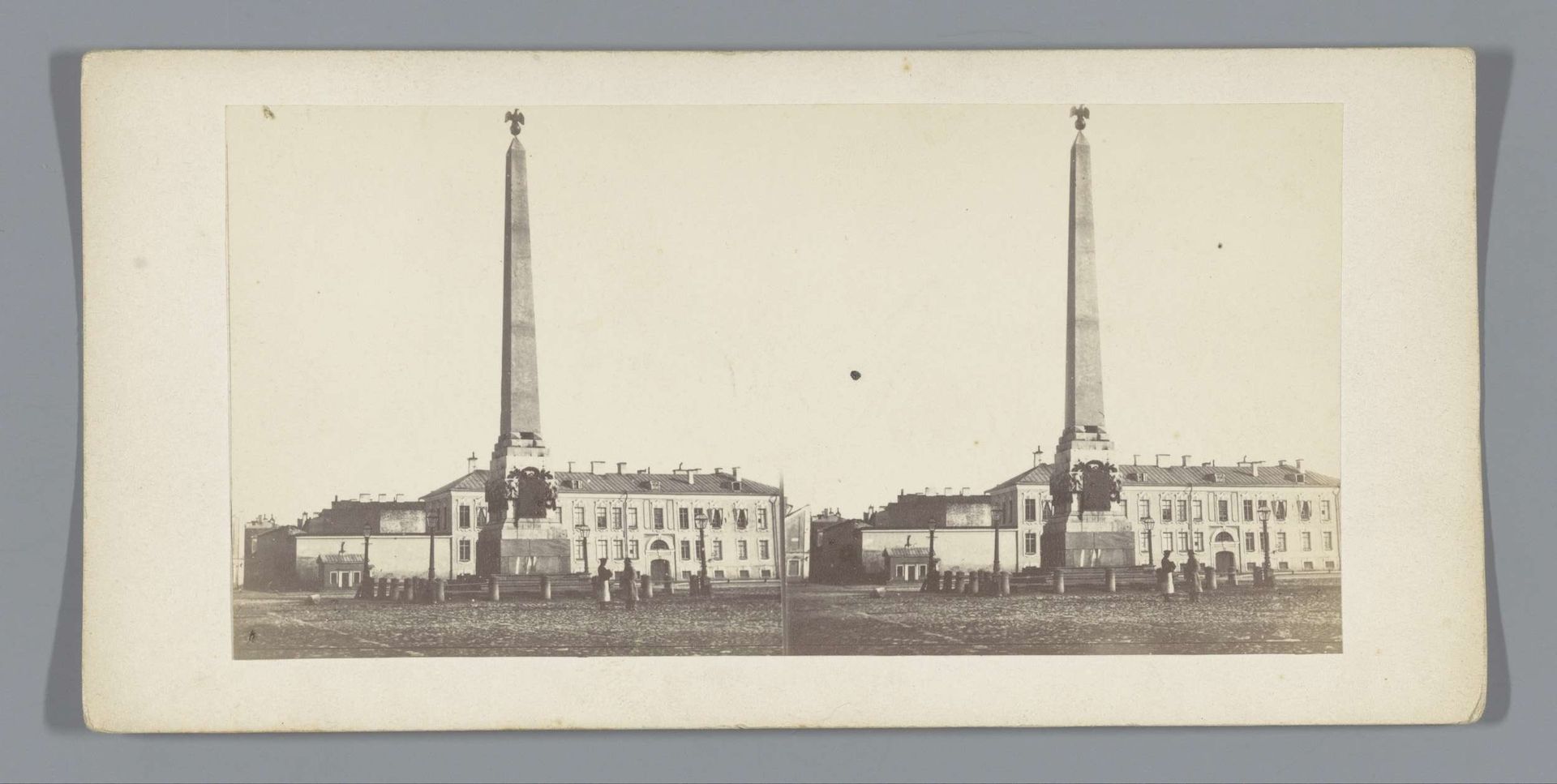 Rumyantsev-obelisk in Sint-Petersburg by Alfred Lorens