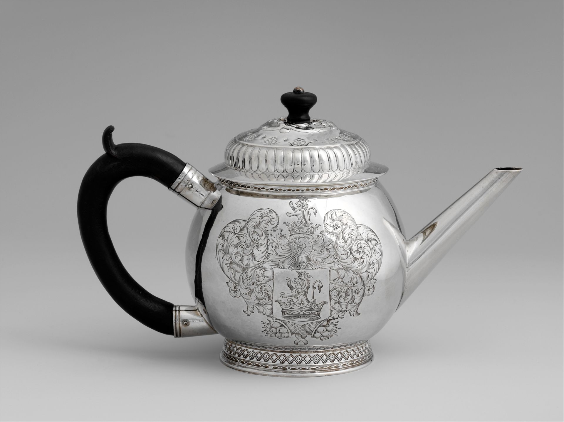 Teapot by Jacob Boelen