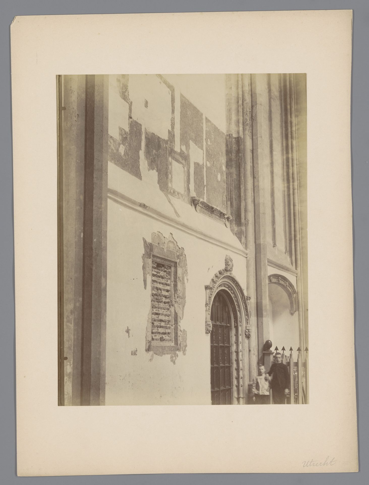 Muurschilderingen in de Dom van Utrecht by anoniem (Monumentenzorg)