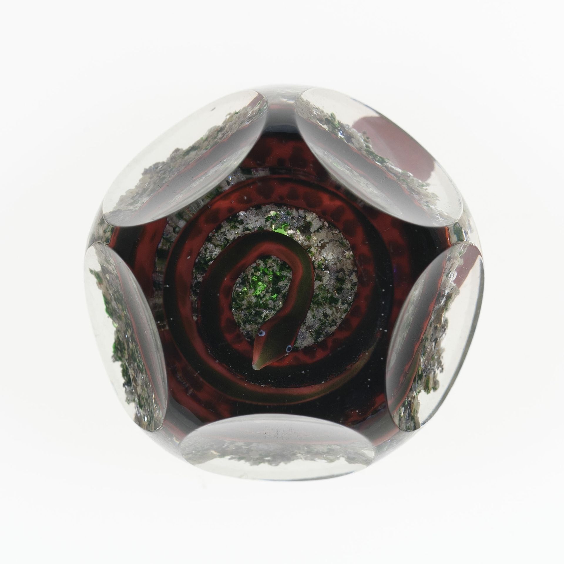 Paperweight by Baccarat Glassworks