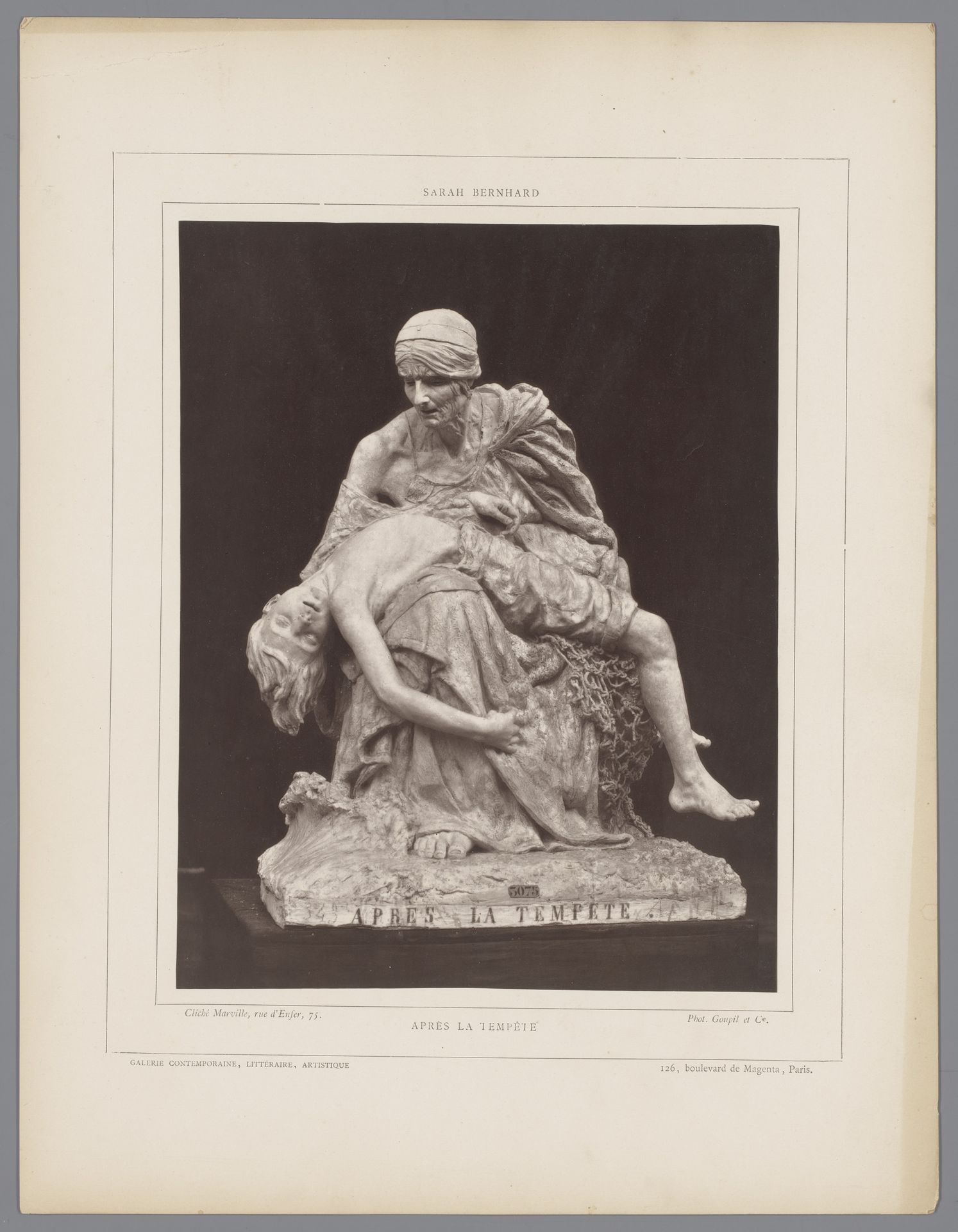 Sculptuur 'Après La Tempête' van Sarah Bernhard by Charles Marville