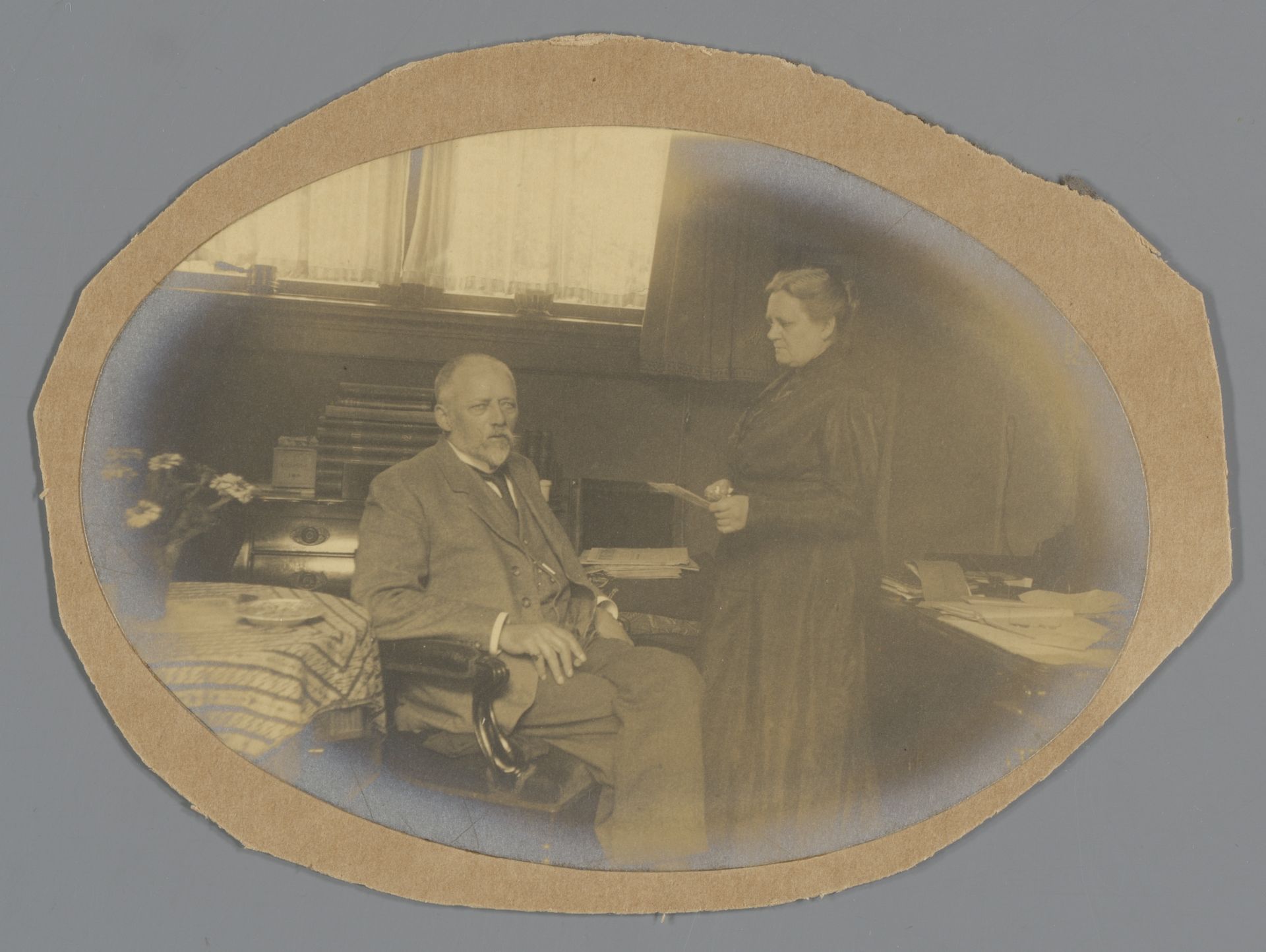 Portret van Lucas Jonker en Neletta Jonker-van der Linden by Anonymous