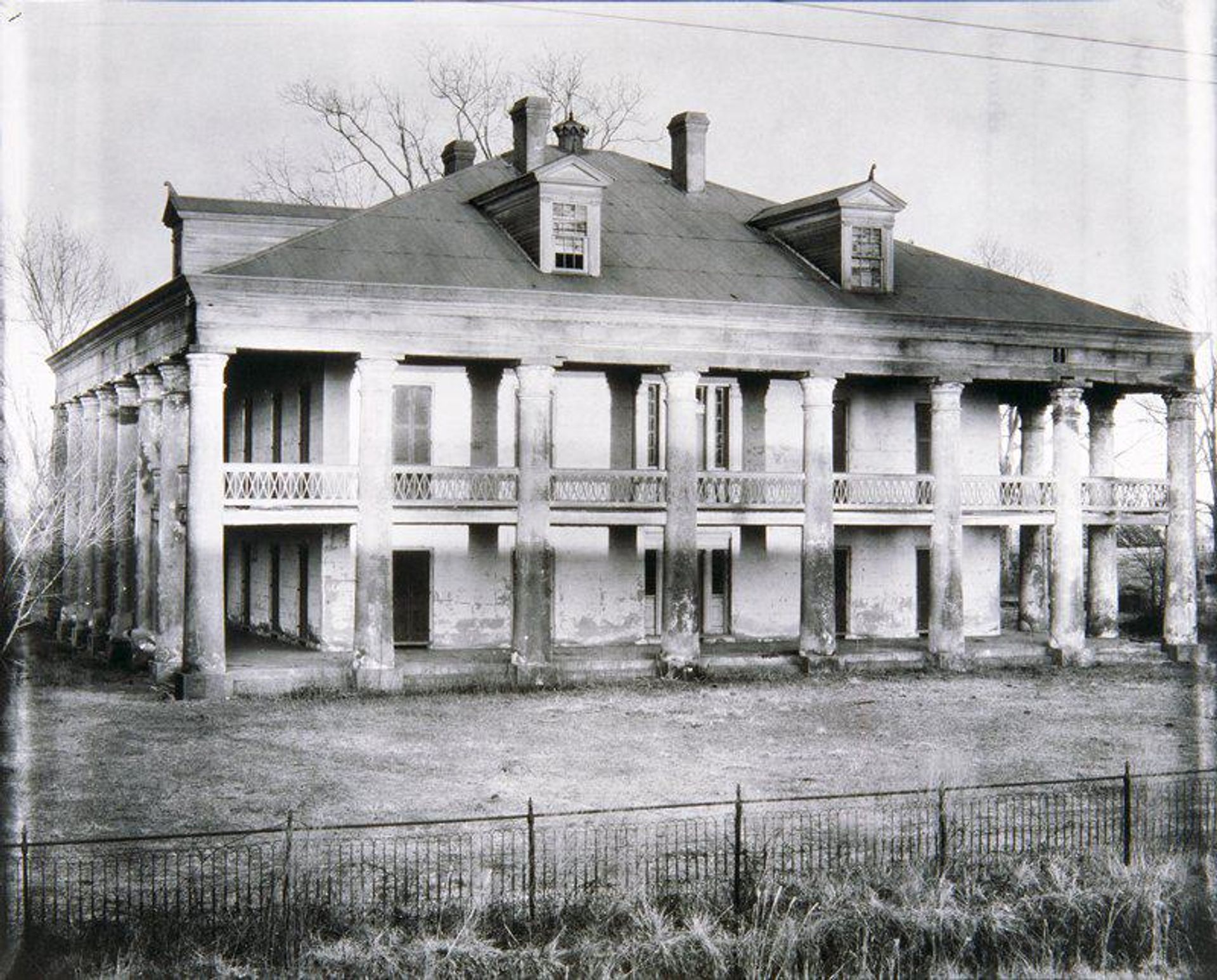Uncle Sam Plantation by Walker Evans