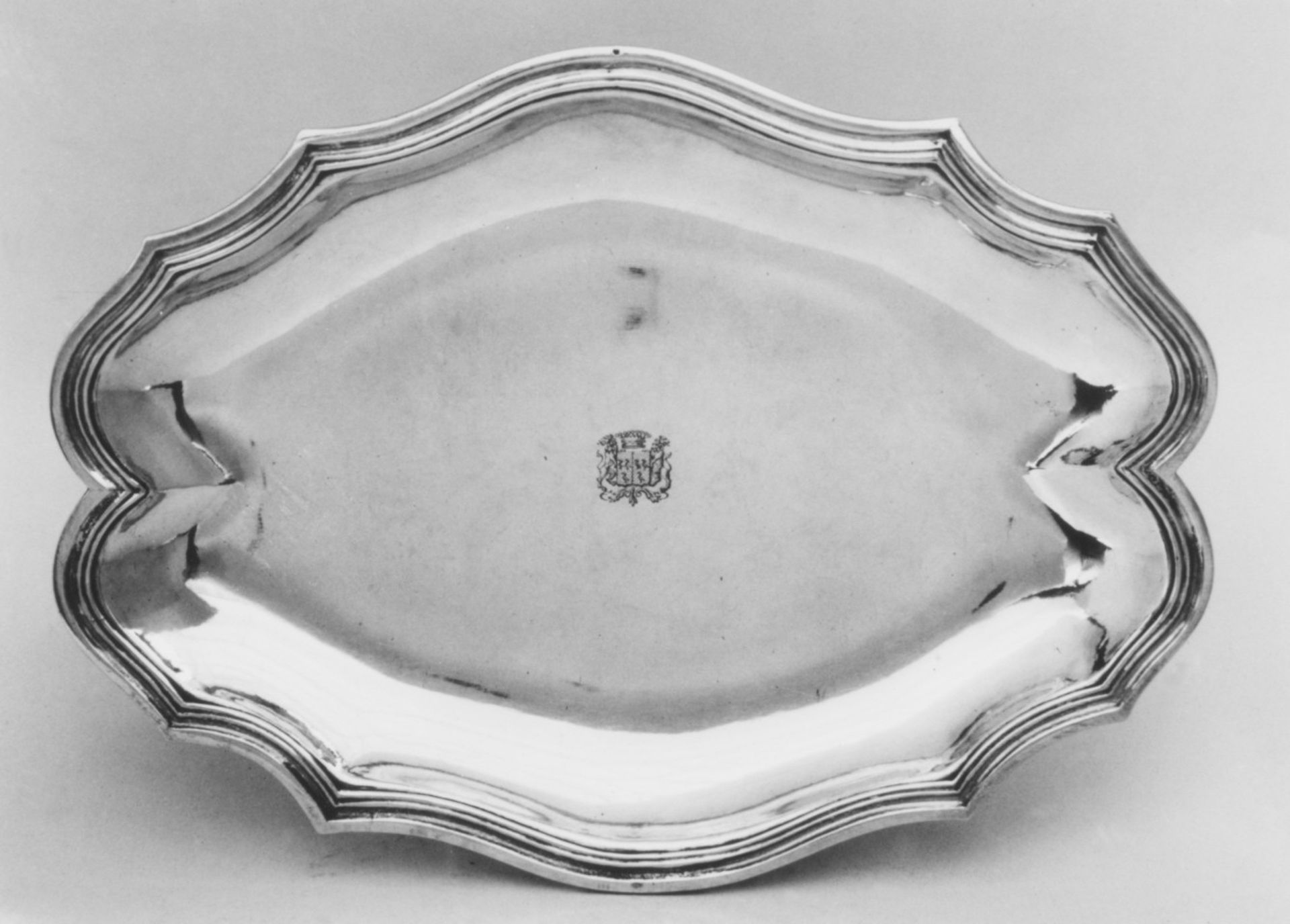Platter or tray by widow of Jean-Pierre-Elou-Louis Piette