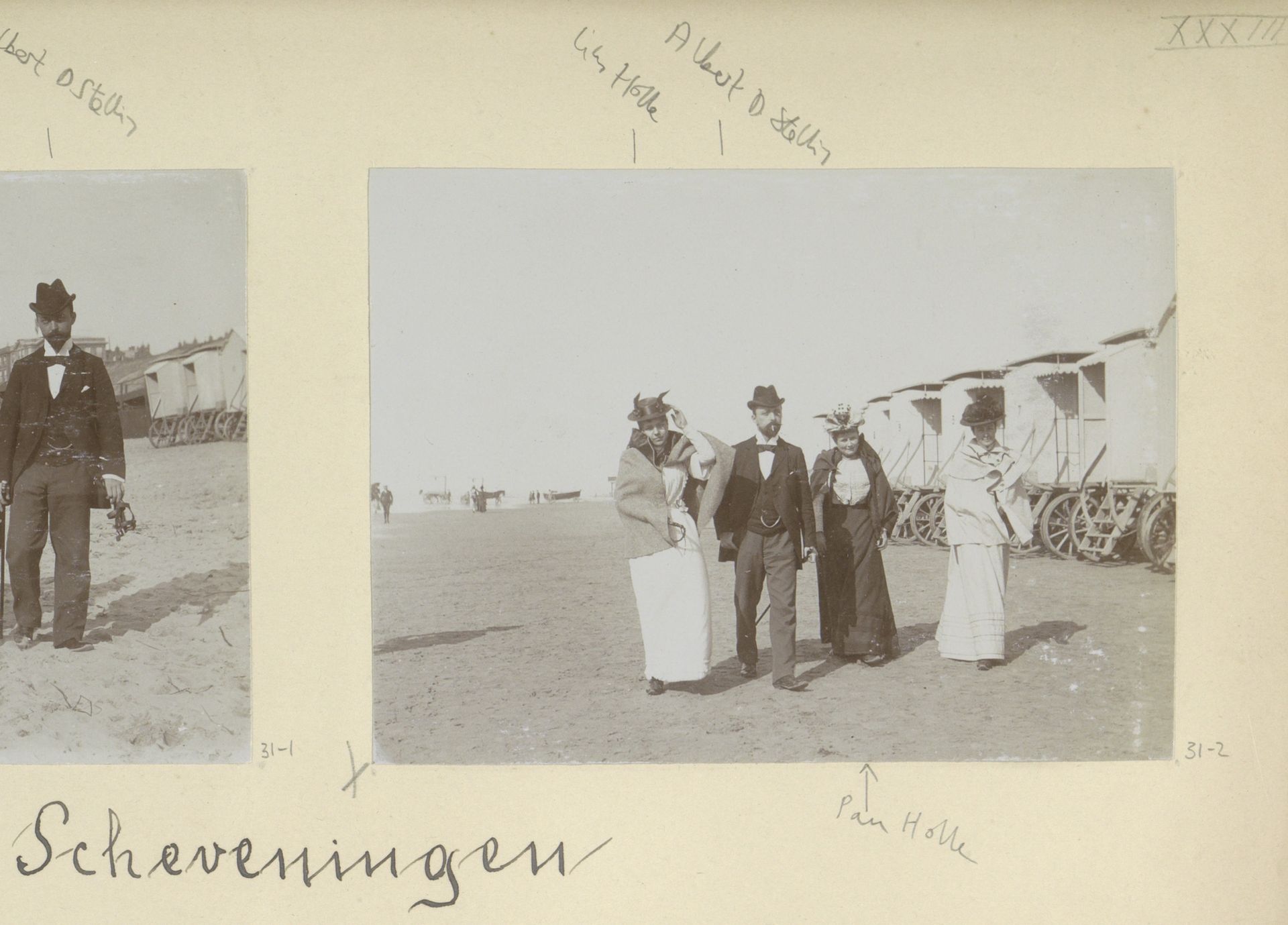 Gezelschap op het strand van Scheveningen by Hendrik Herman van den Berg