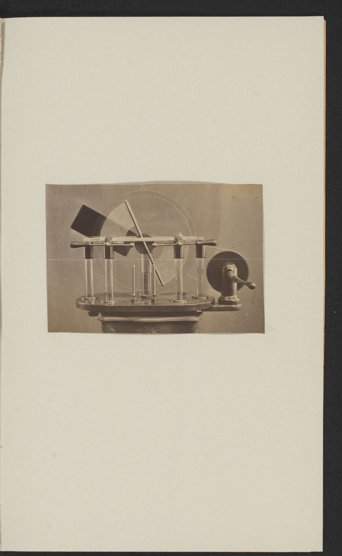 Natuurkundig instrument by F.W. Funckler
