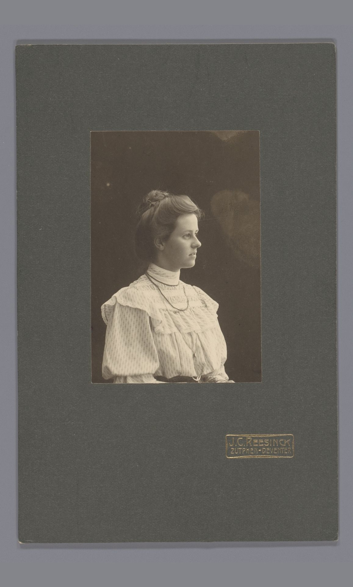 Portret van Johanna Geertruida Jonker by Johan Christiaan Reesinck