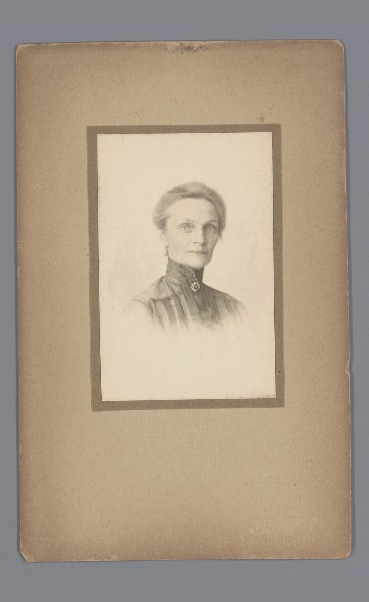 Portret van Jacqueline E. van der Waals by Johannes Maria Petrus Antonius Huijsen