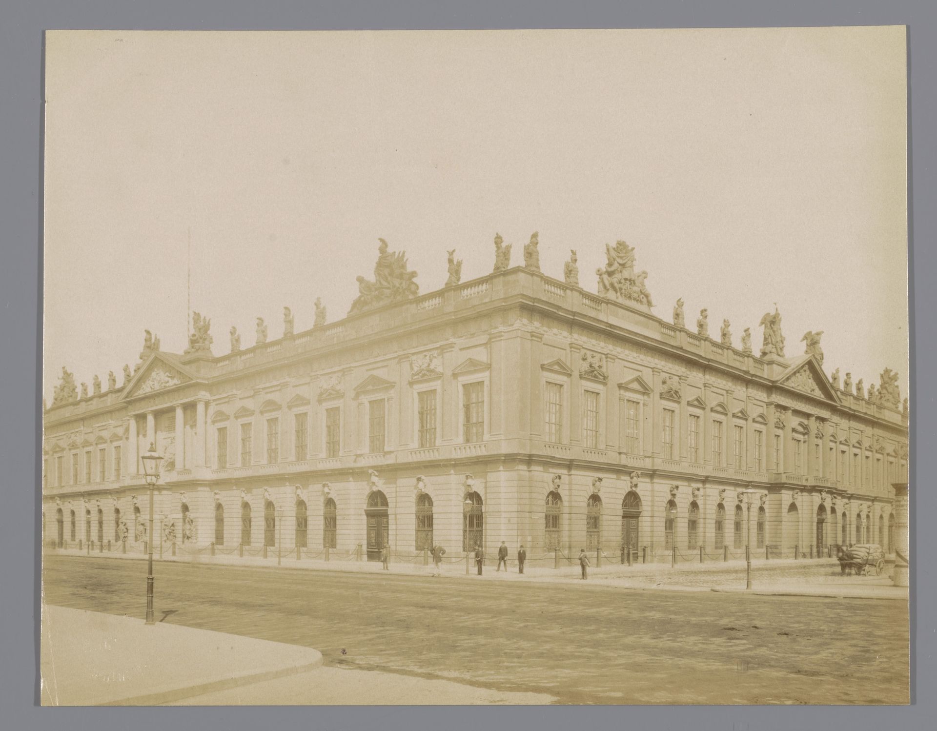 Zeughaus in Berlijn by Friedrich Albert Schwartz