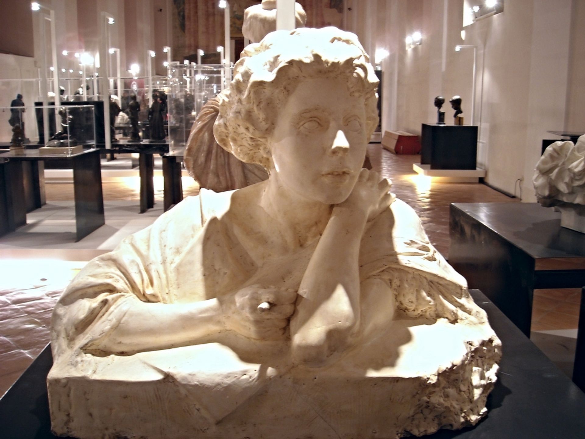 Maria by Filippo Cifariello