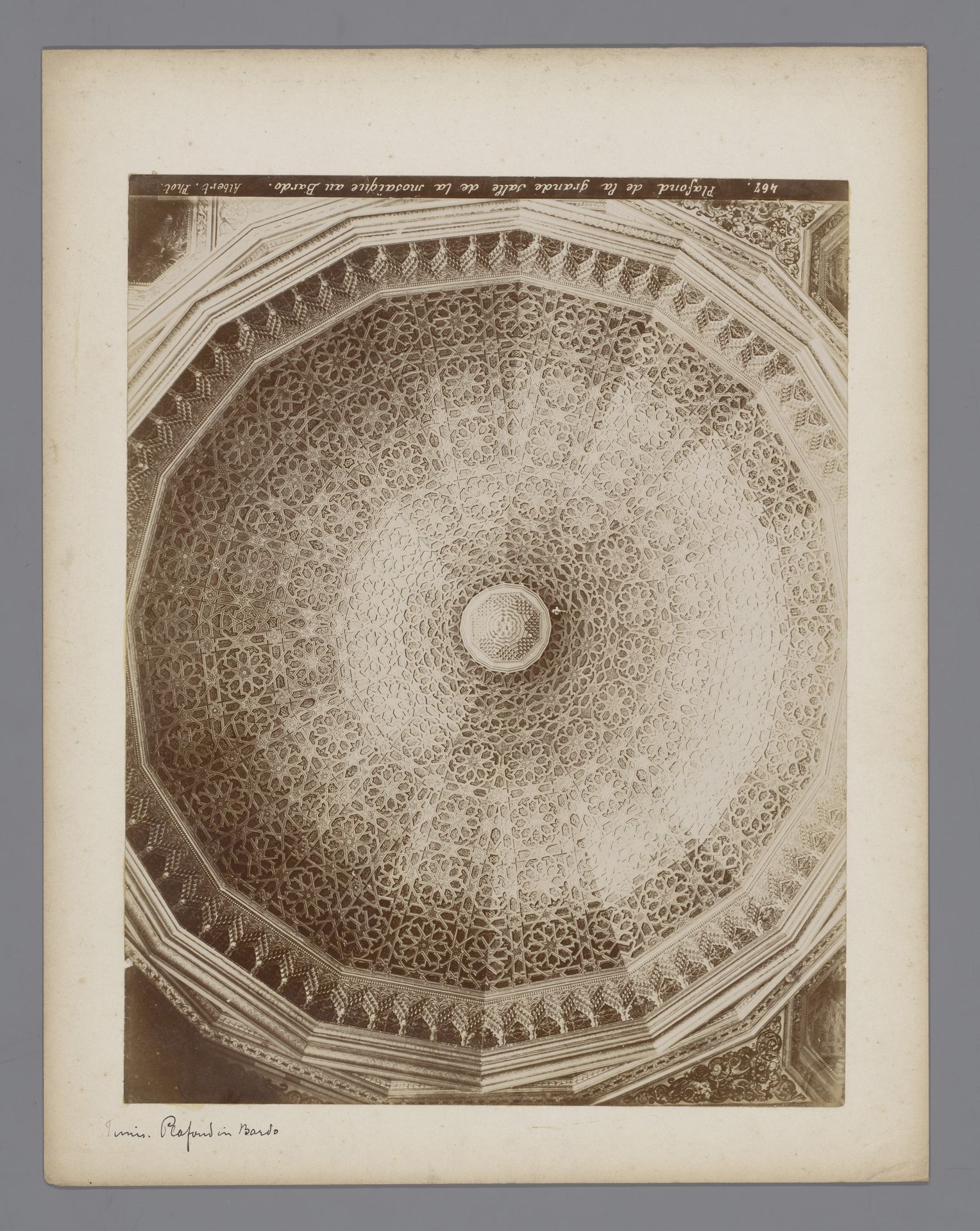 Plafond in het Bardomuseum in Le Bardo nabij Tunis by Albert (fotograaf)