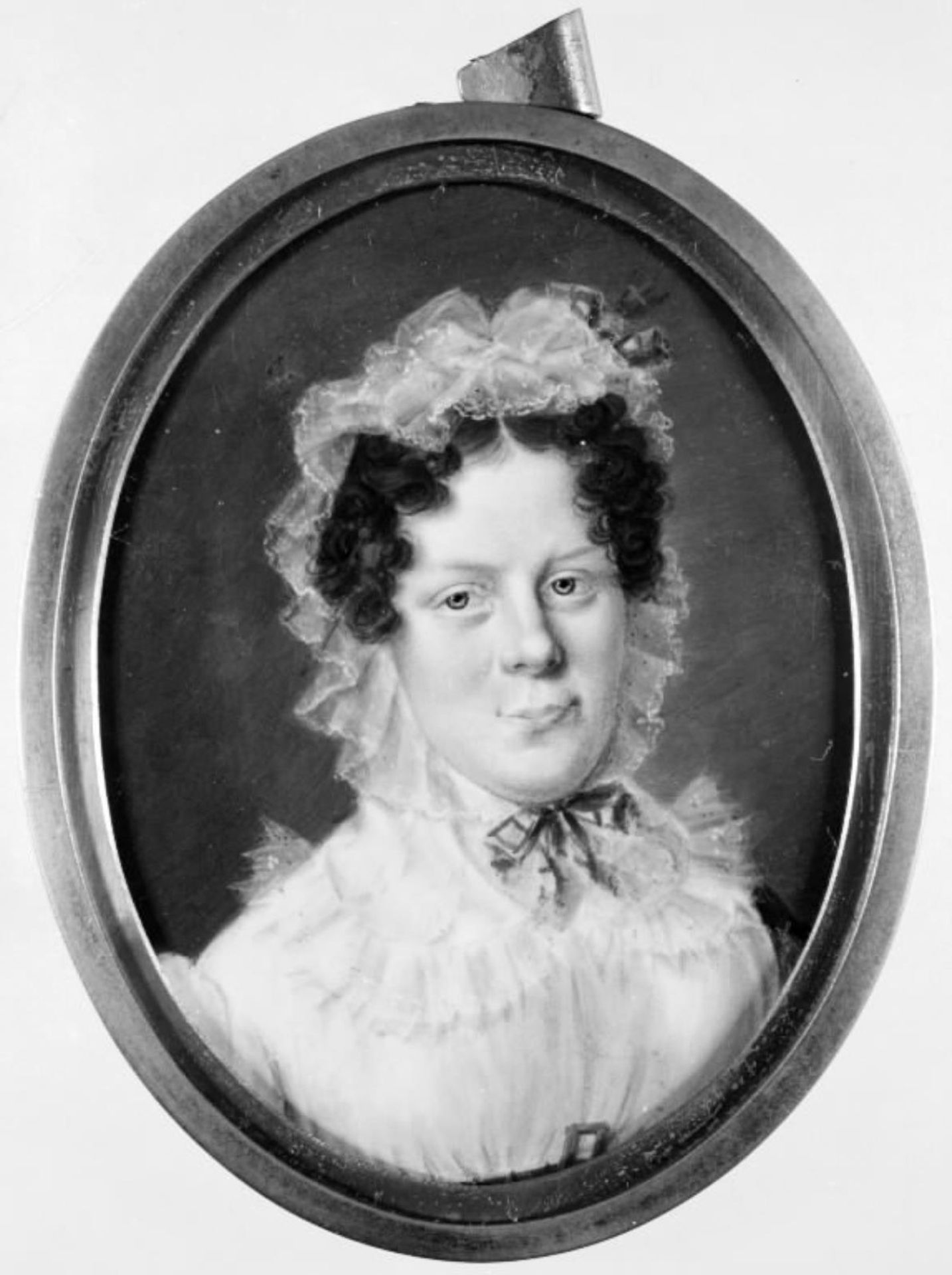 Dameportræt by Liepmann Fraenckel