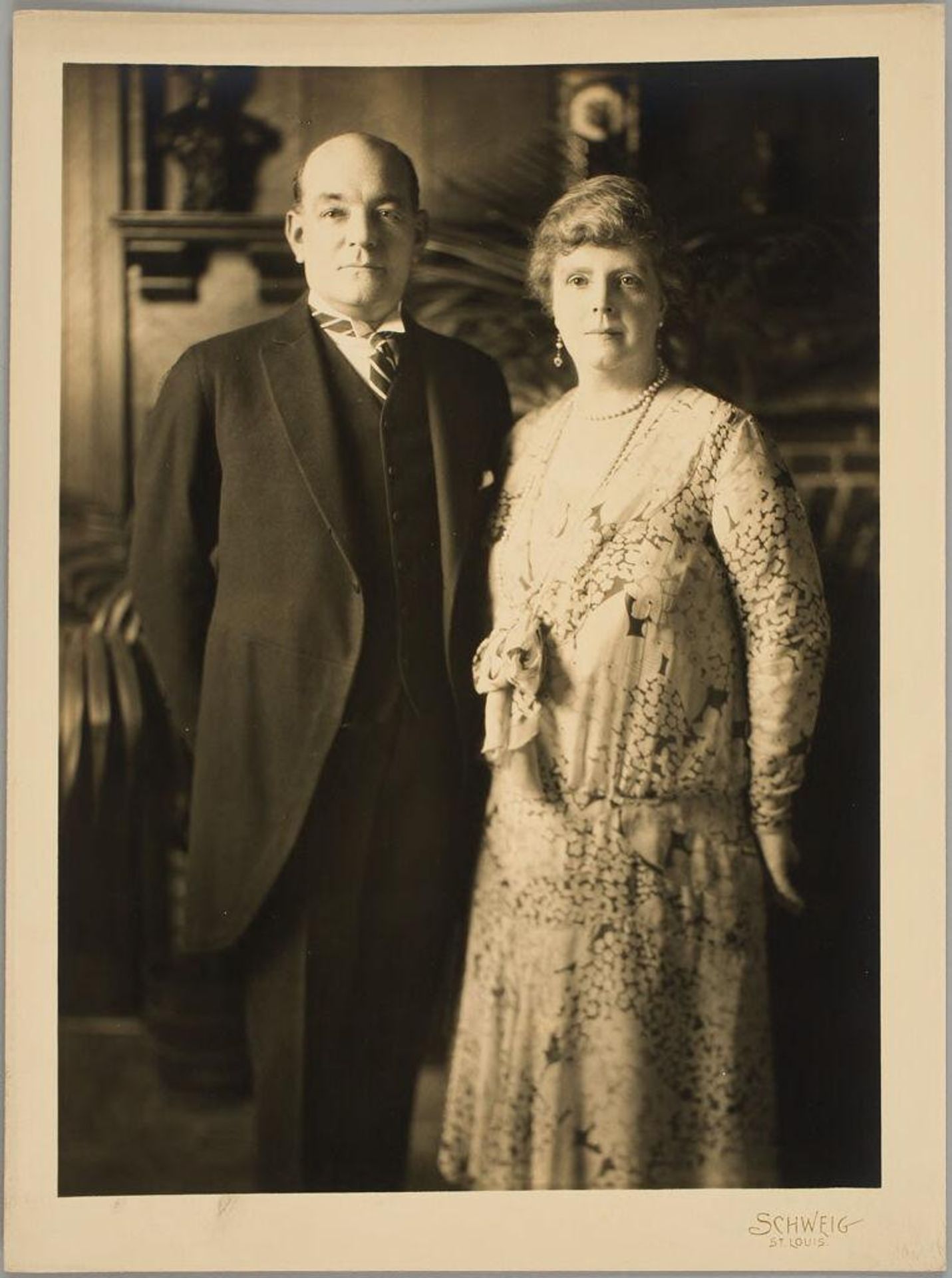 Untitled (standing couple) by Martin Schweig