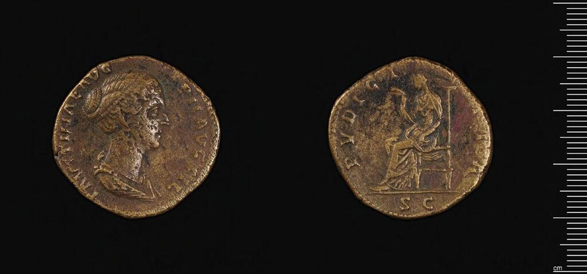 Sestertius of Faustina the Younger, Rome by Faustina II