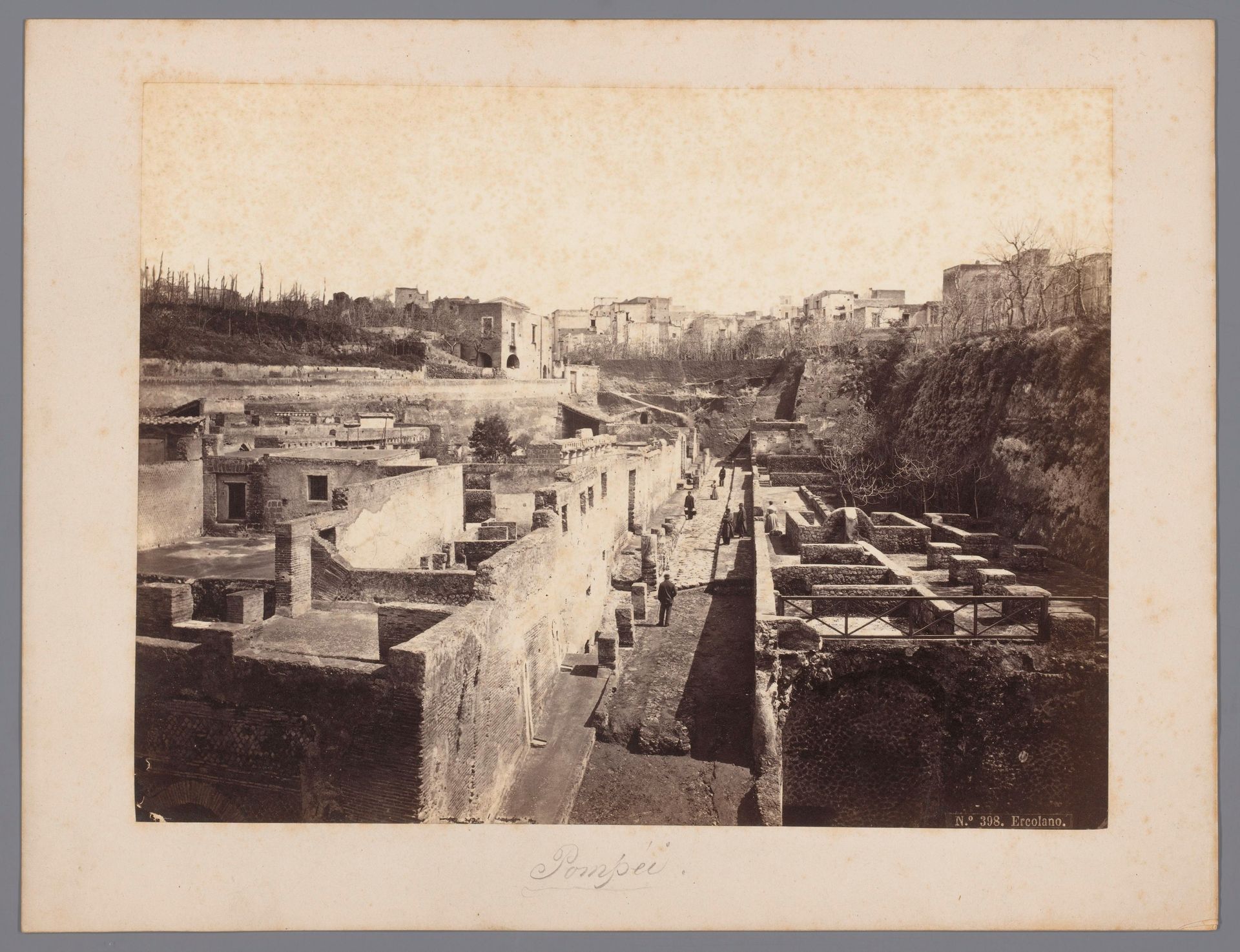 Herculaneum, Pompeii by Roberto Rive
