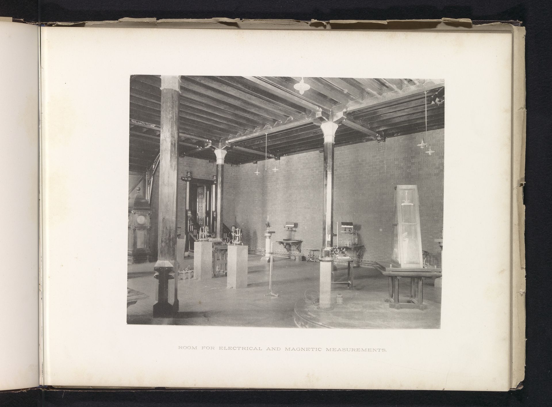 Room for electrical and magetic measurements by Edward H. Hart