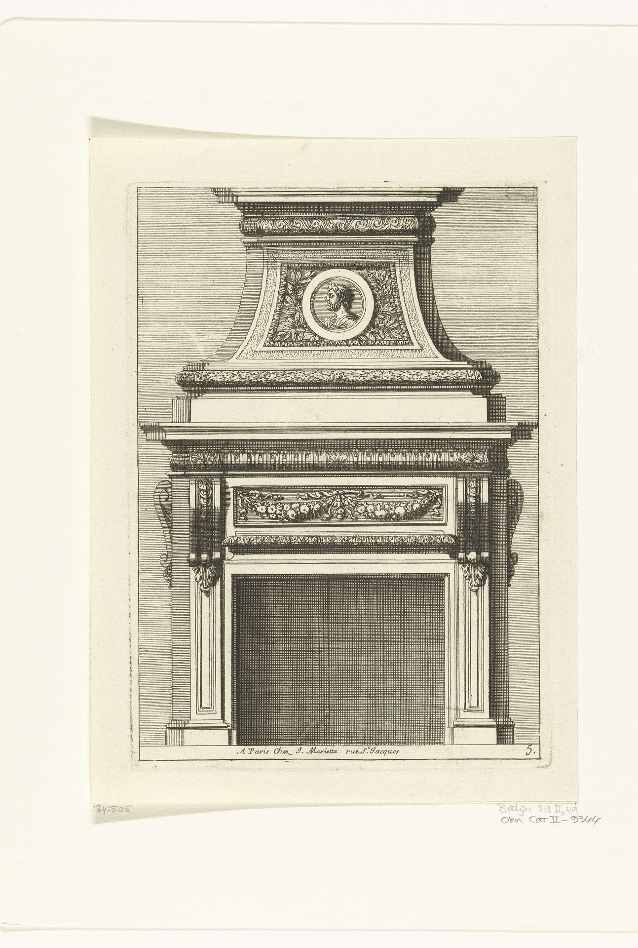 Onderboezem met portretmedaillon by Jean Lepautre