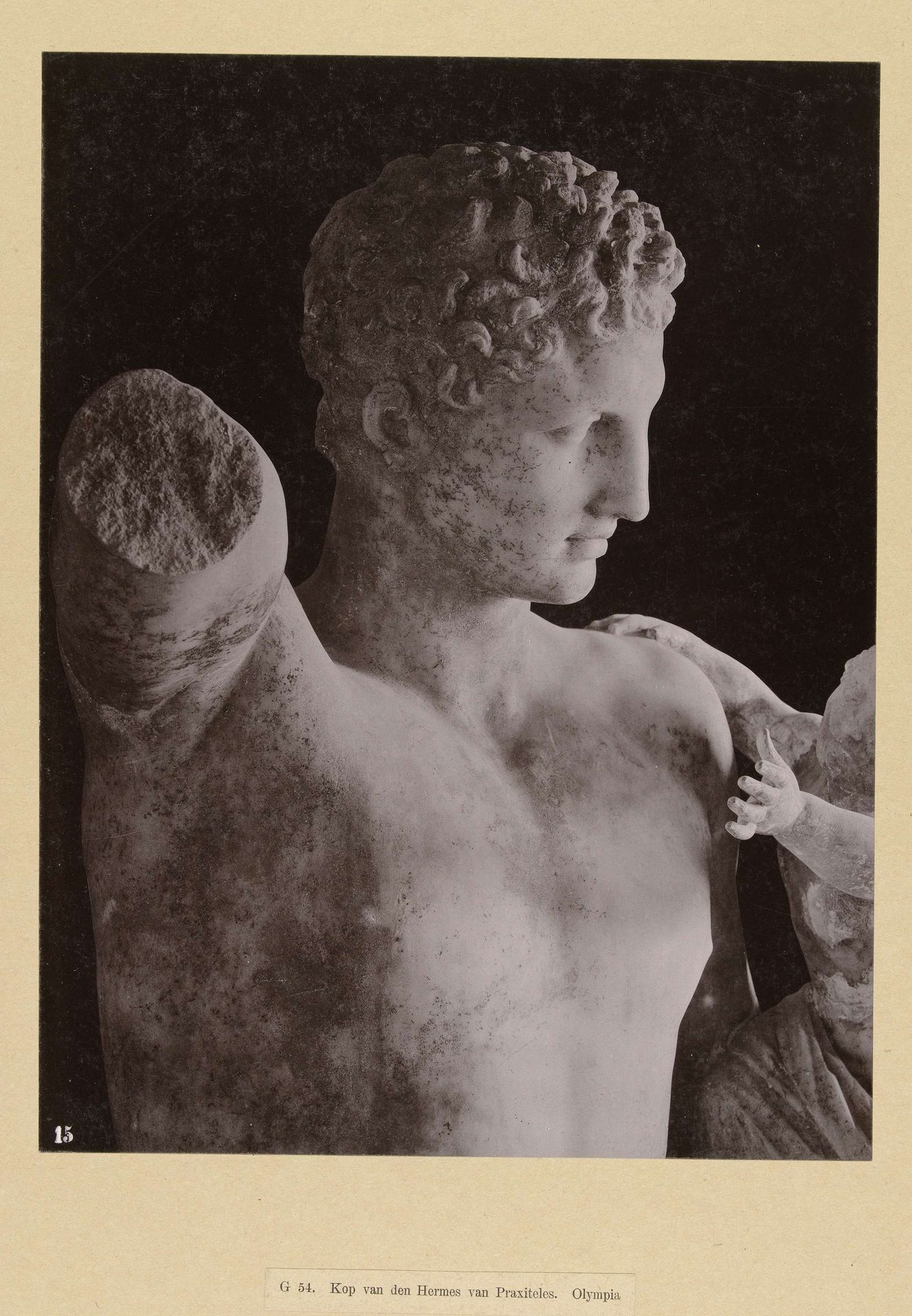 Detail van een beeld van Hermes met het kind Dionysos by Anonymous