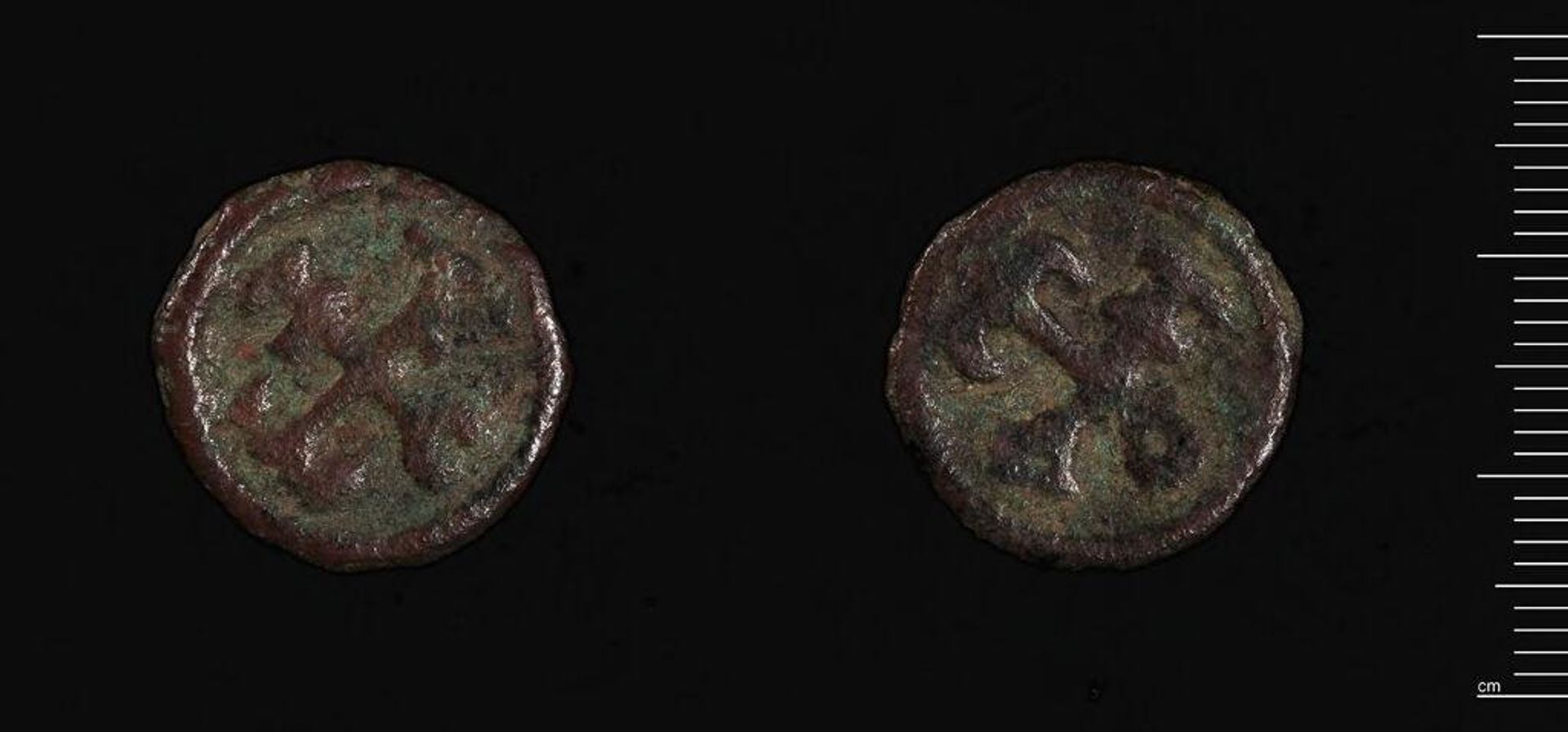 Coin of Constantine VII by Constantine VII