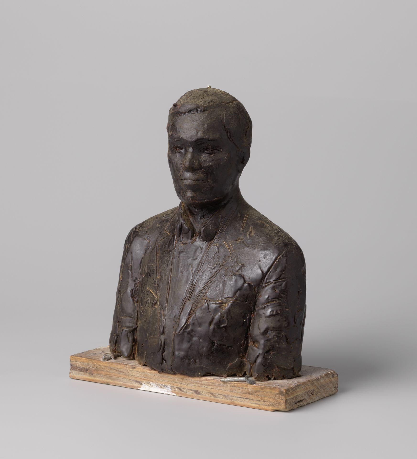 Schets van was voor buste Ronald de Leeuw by Tony van de Vorst