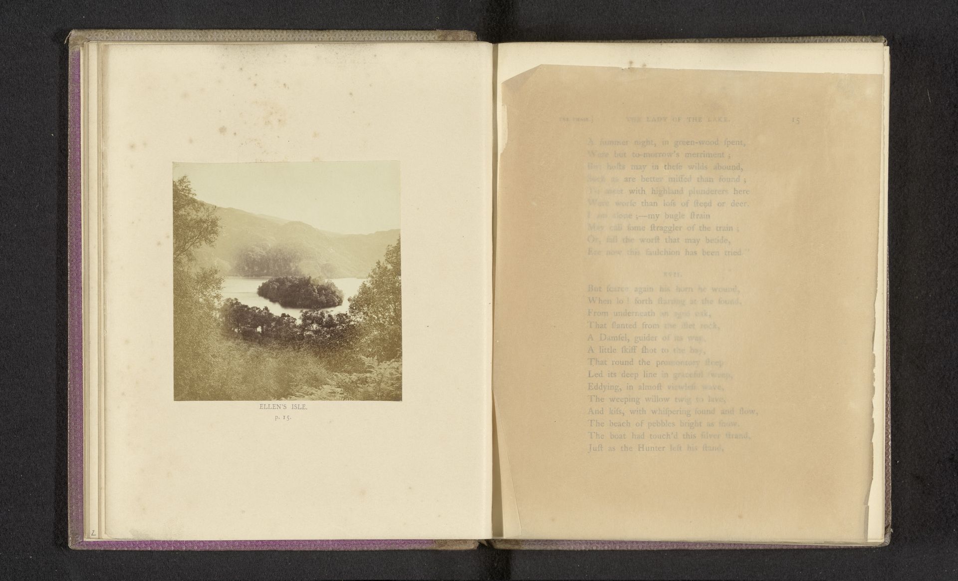 Gezicht op Ellen's Isle in Loch Katrine by Thomas Ogle