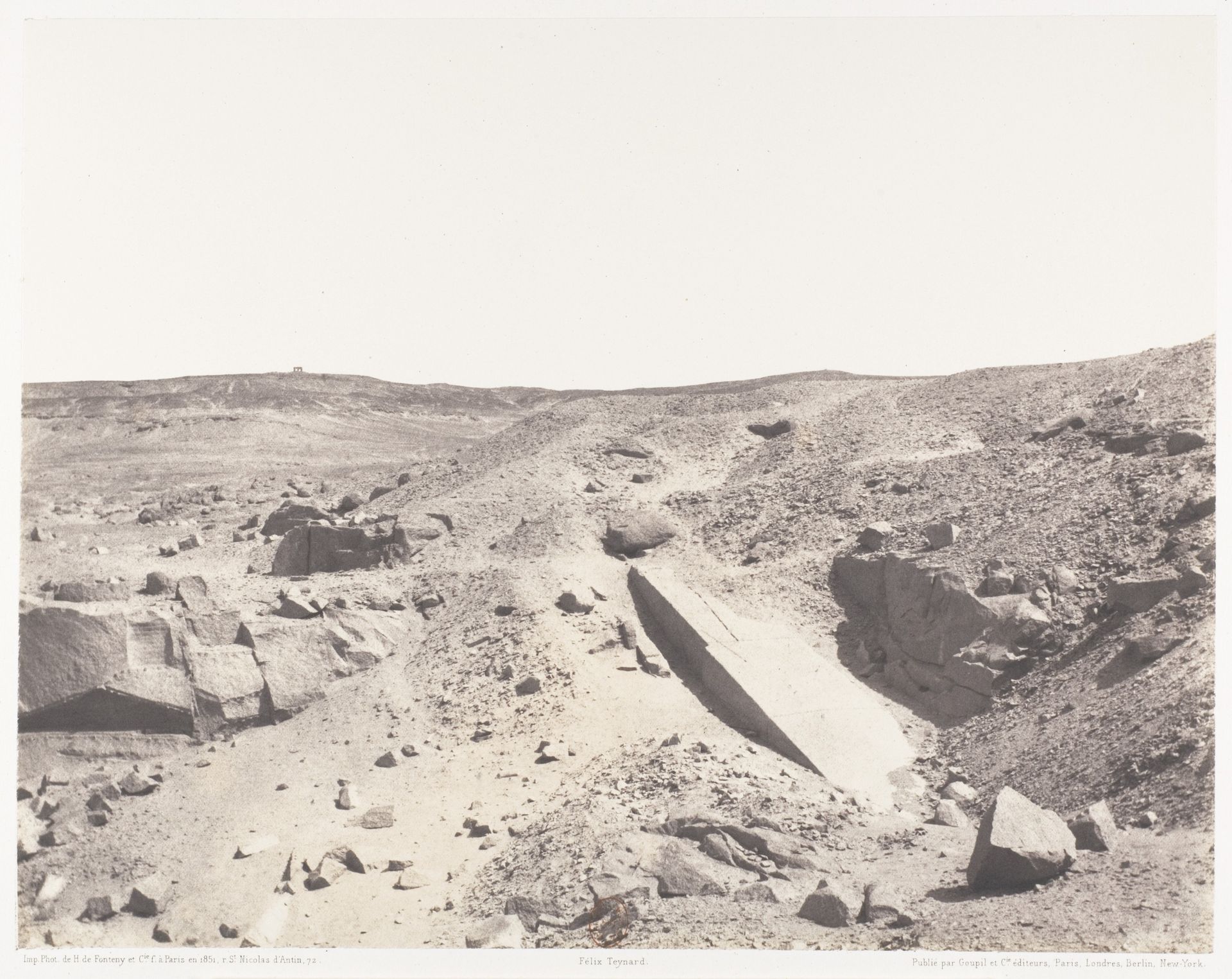 Assouan (Syène), Carrières de Granit - Ancien Système d'Extraction by Félix Teynard