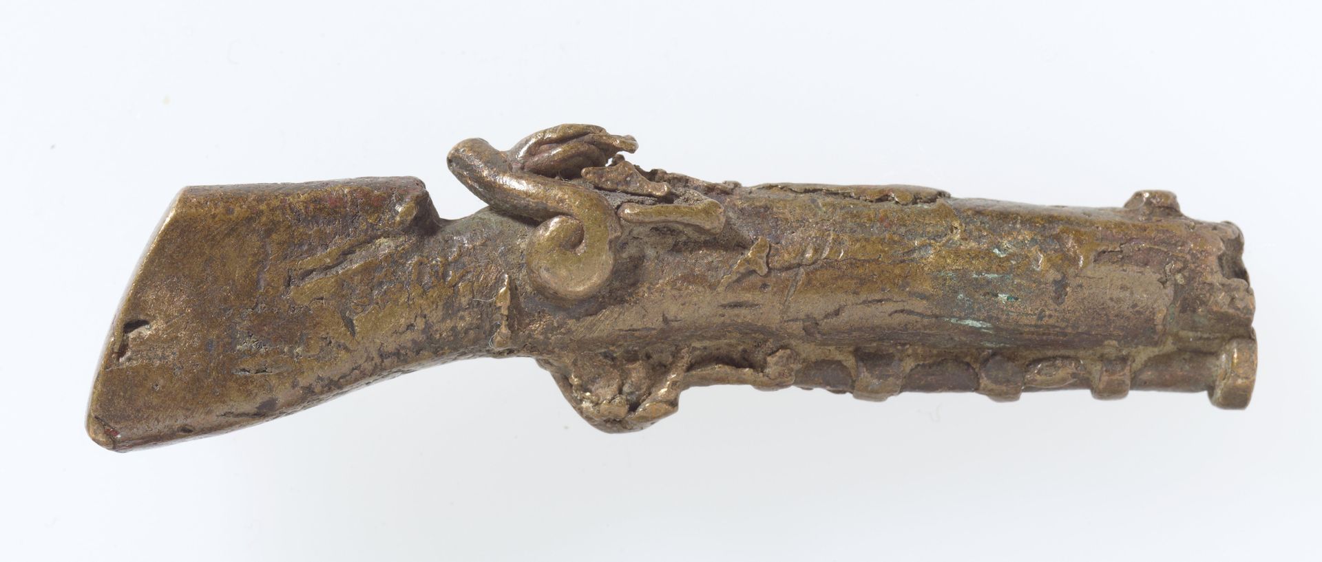 Goldweight [Gun] by Akan