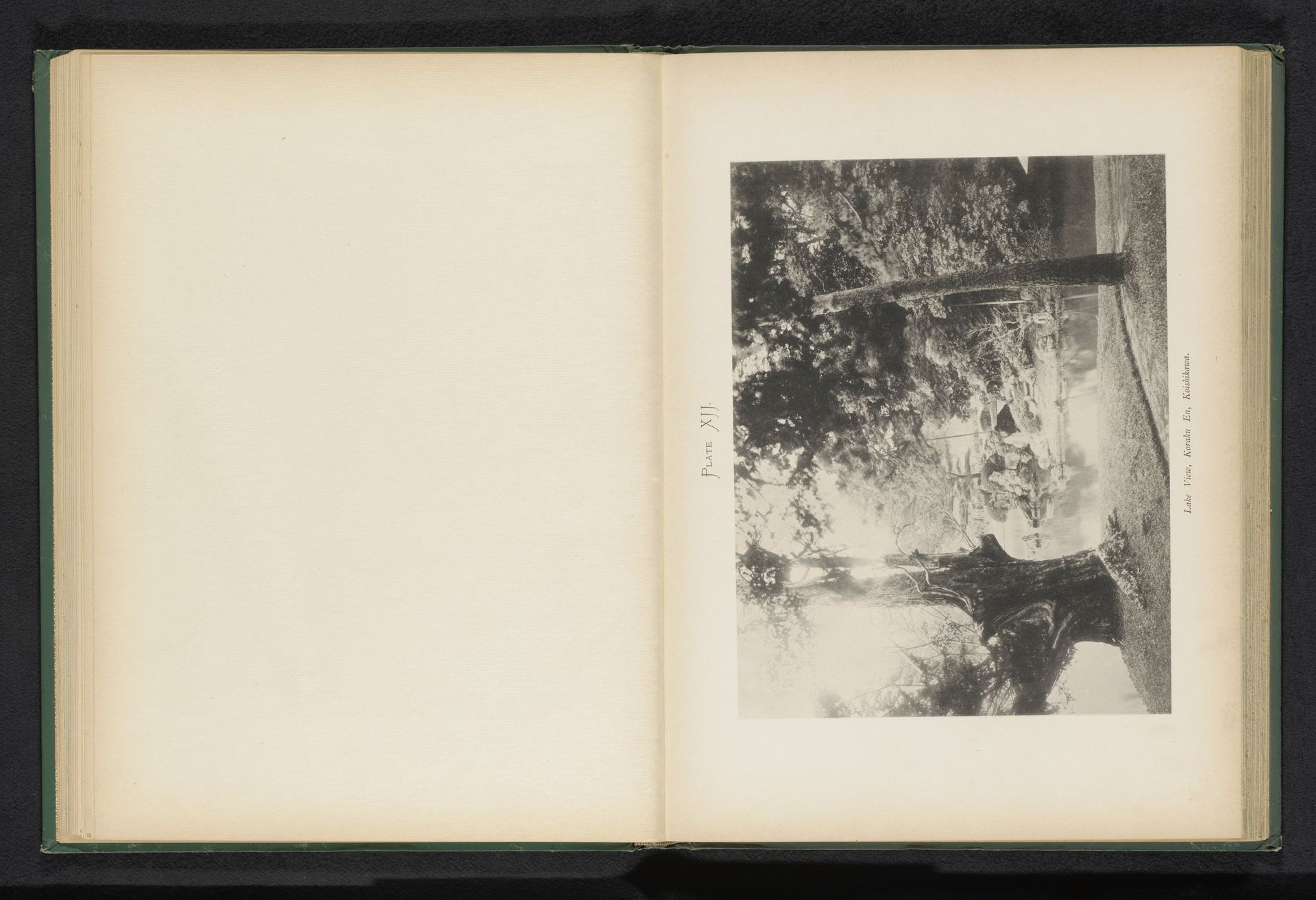 Gezicht op de Koishikawa Koraku-en tuinen in Tokyo, Japan by Kazumasa Ogawa